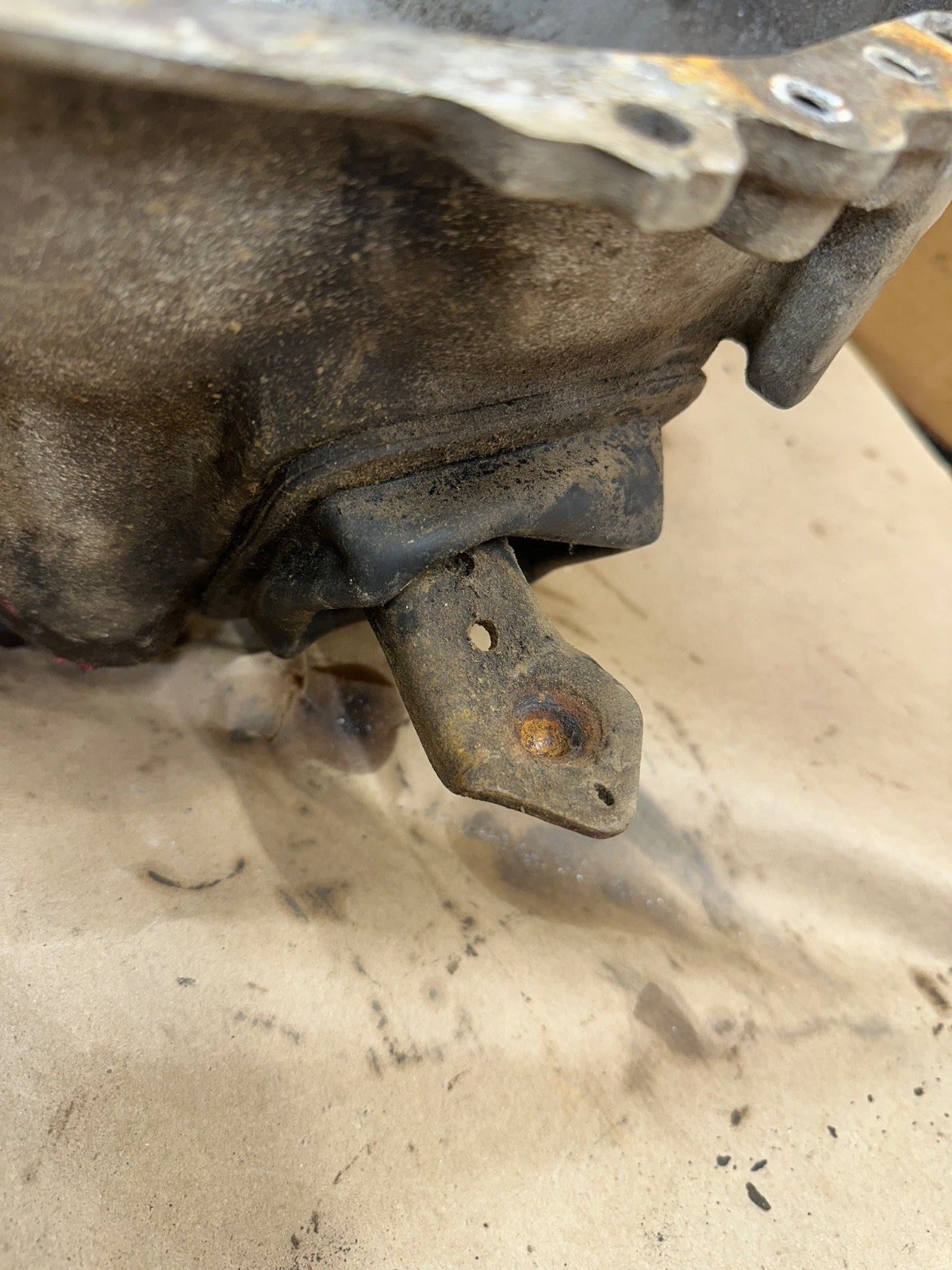 Jeep CJ Bell Housing T4 T5 SR4 Transmission CJ CJ7 80-86 4.2L 304 V8 Bellhousing