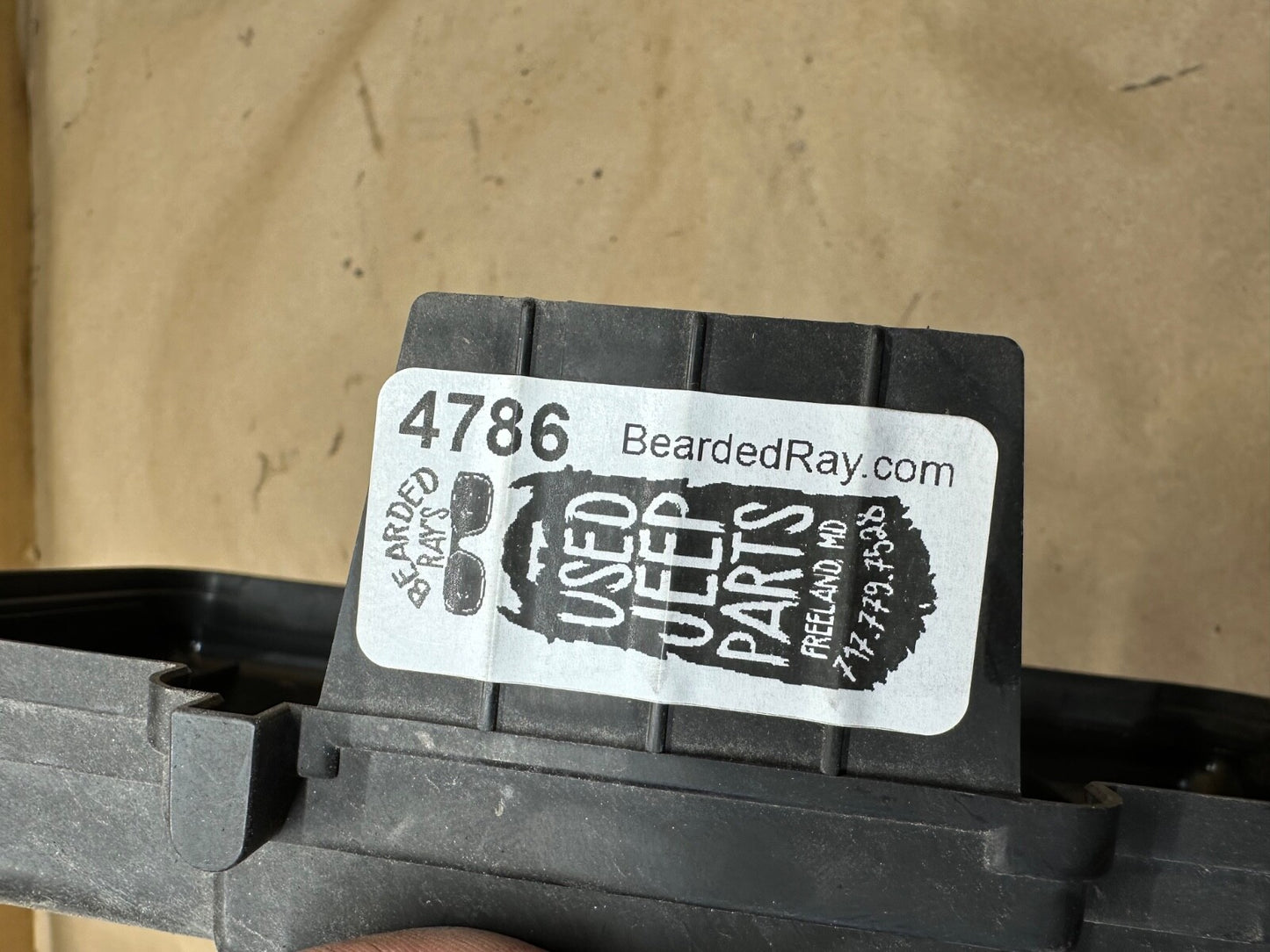 2001-2006 Acura MDX 3.5L V6 Fuse Box Fusebox Upper Cap Lid Cover S3V-A1 Block OE