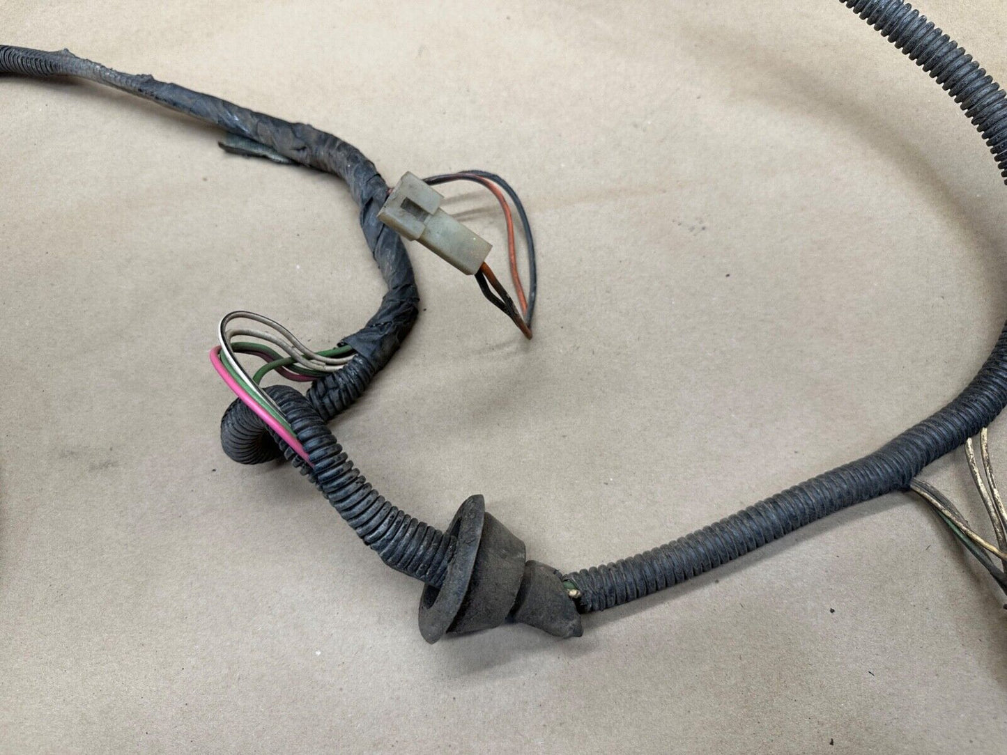 86-92 Jeep Comanche MJ Tail Light to Cab Wiring Harness Long Bed Great Shape