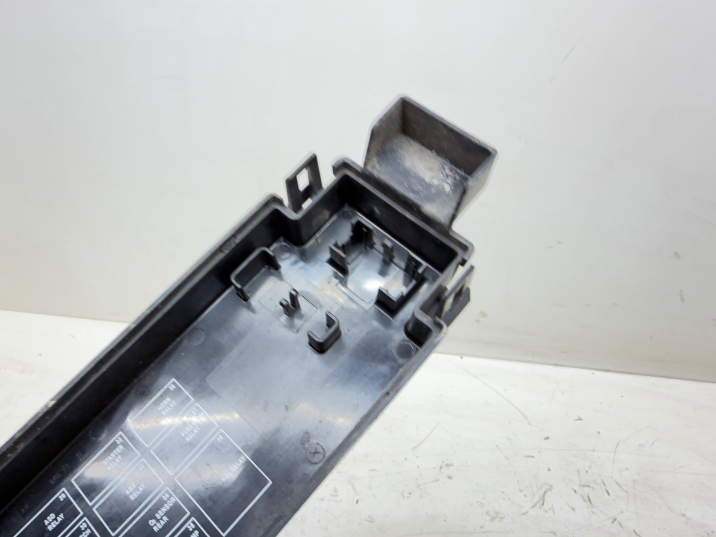 2001-2006 OEM Jeep Wrangler TJ Engine Bay FUSE BOX Lid Cover Block Access Relay