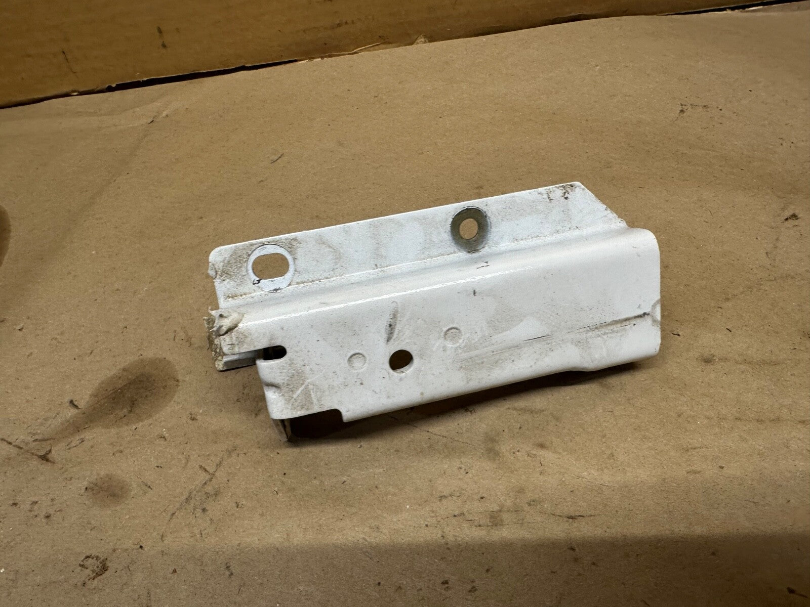 Factory Ford Sliding Door Lower Cover 2003-2019 OE Slider E 350 250 150 Bracket