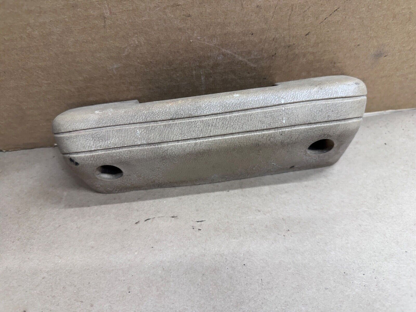 84-96 Jeep Cherokee XJ Tan Rear Left Right Interior Arm Rest Door Handle Pull