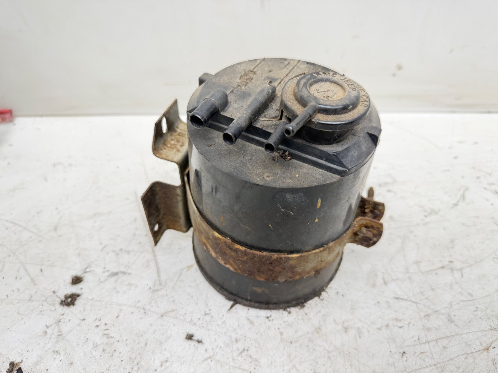 Jeep AMC Charcoal Canister Emissions Evap Good YJ CJ5 CJ7 CJ8 Wrangler 78-90