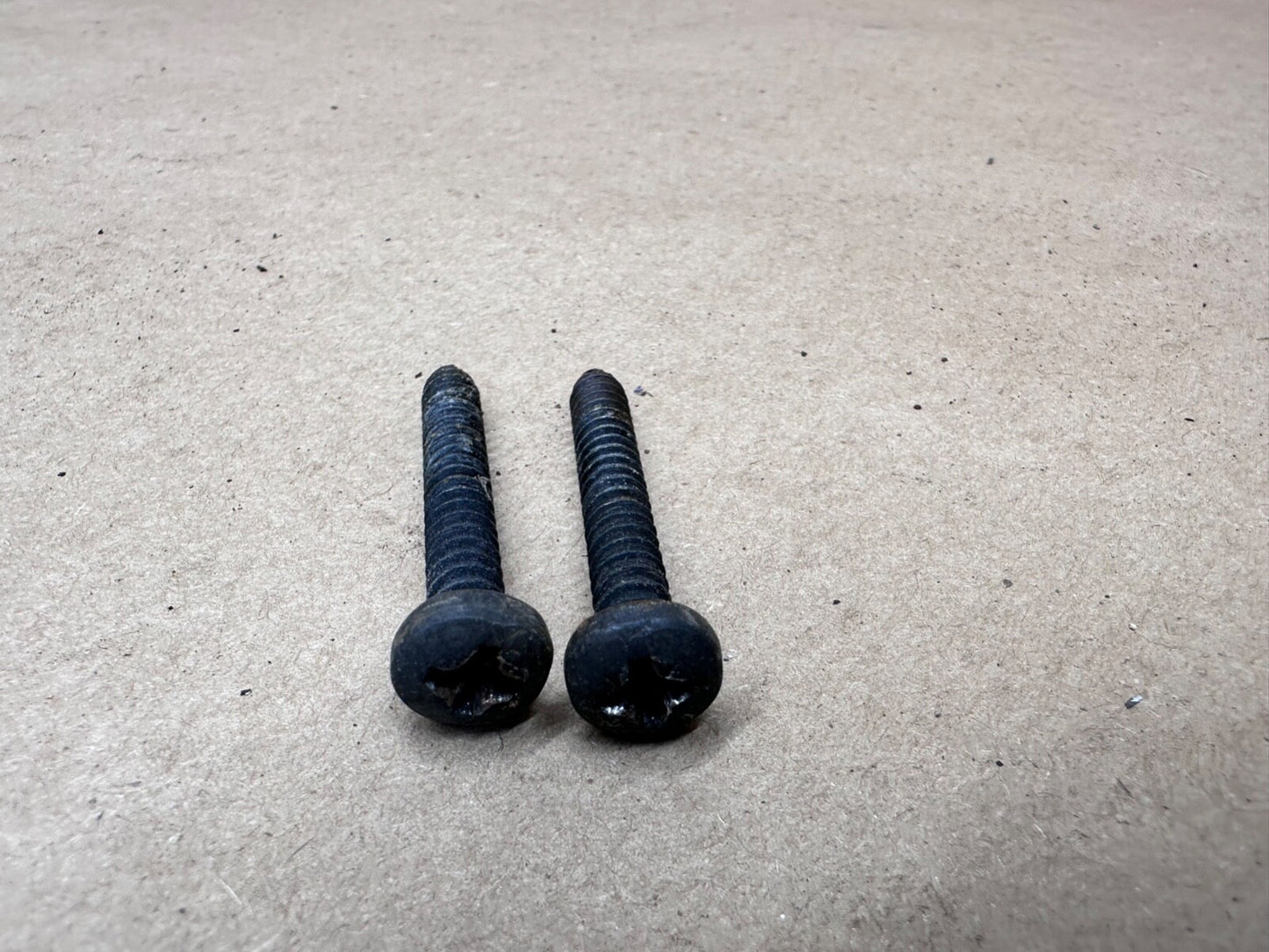 84-96 Jeep Cherokee XJ Arm Rest Door Pull Hardware Screws Factory ARMREST OEM