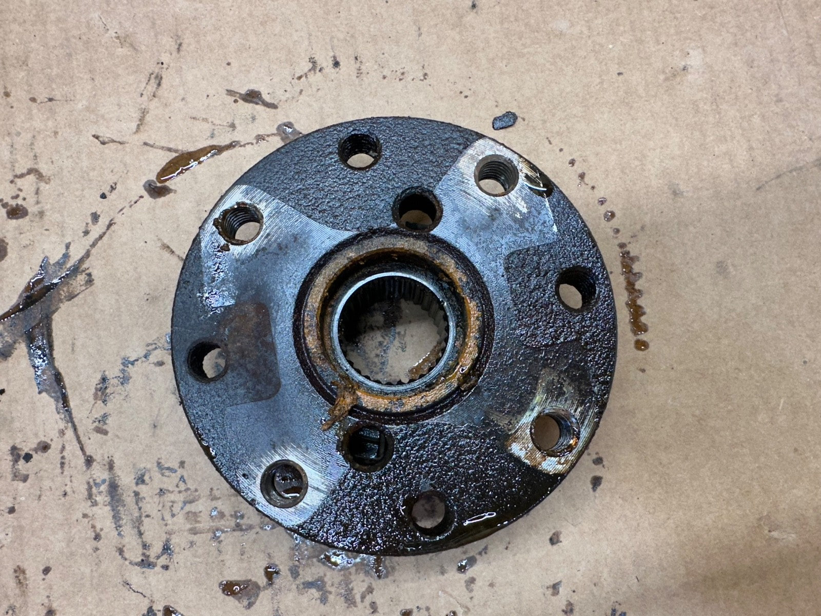 Ford 8.8 OEM Rear Axle Driveshaft Yoke Flange 4 Bolt Explorer Ranger Factory OE