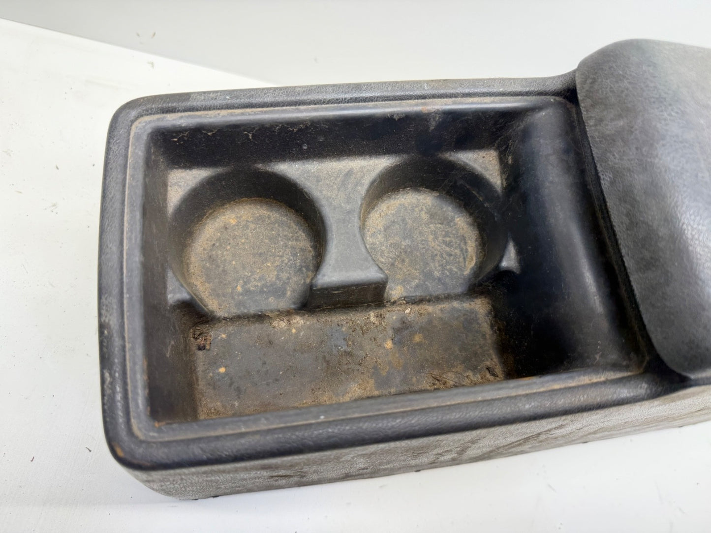 BROKEN LID 91-95 Jeep Wrangler YJ Interior Center Console Grey Gray OEM Factory