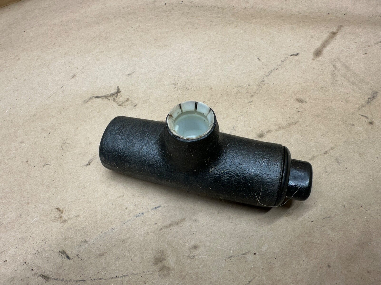 Jeep Cherokee XJ 97-01 OEM Shifter Shift Automatic T-Handle Knob Grip Factory OE