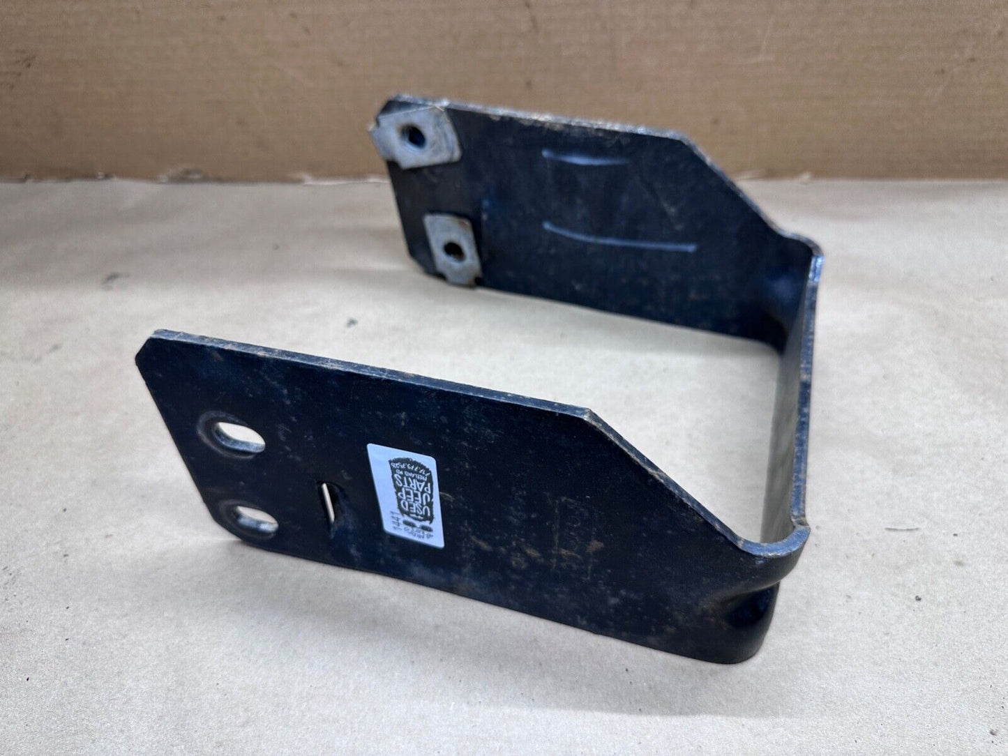 11-16 Ford F250 F350 Super Duty Under Cab Frame Bracket BC34-9A140-AC Superduty