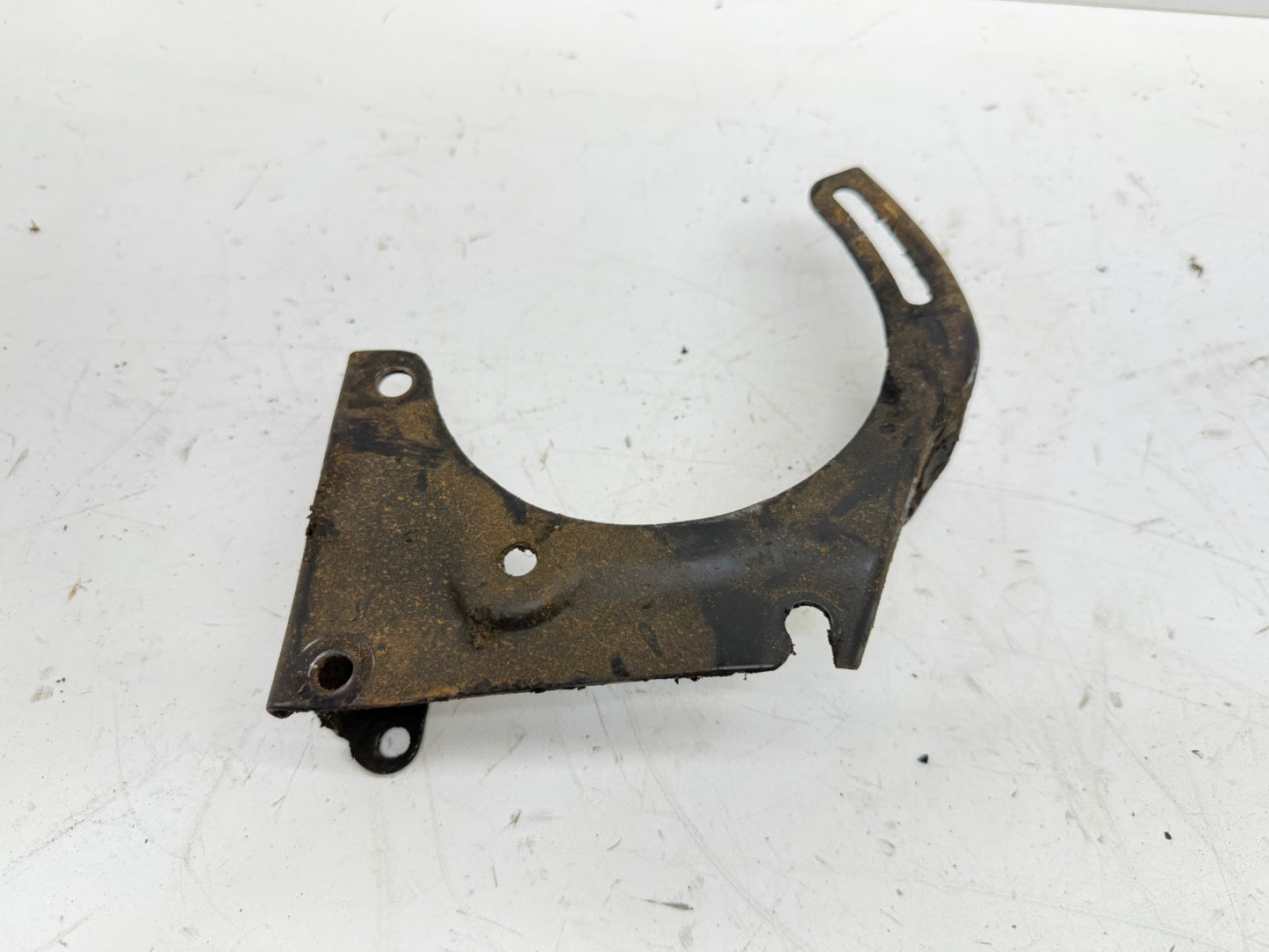 Jeep Wrangler YJ CJ 76-90 OEM 4.2L 2.5 Alternator Engine Mounting Bracket Mount