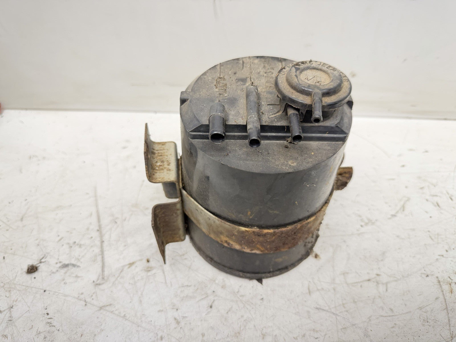 Jeep AMC Charcoal Canister Emissions Evap Good YJ CJ5 CJ7 CJ8 Wrangler 78-90