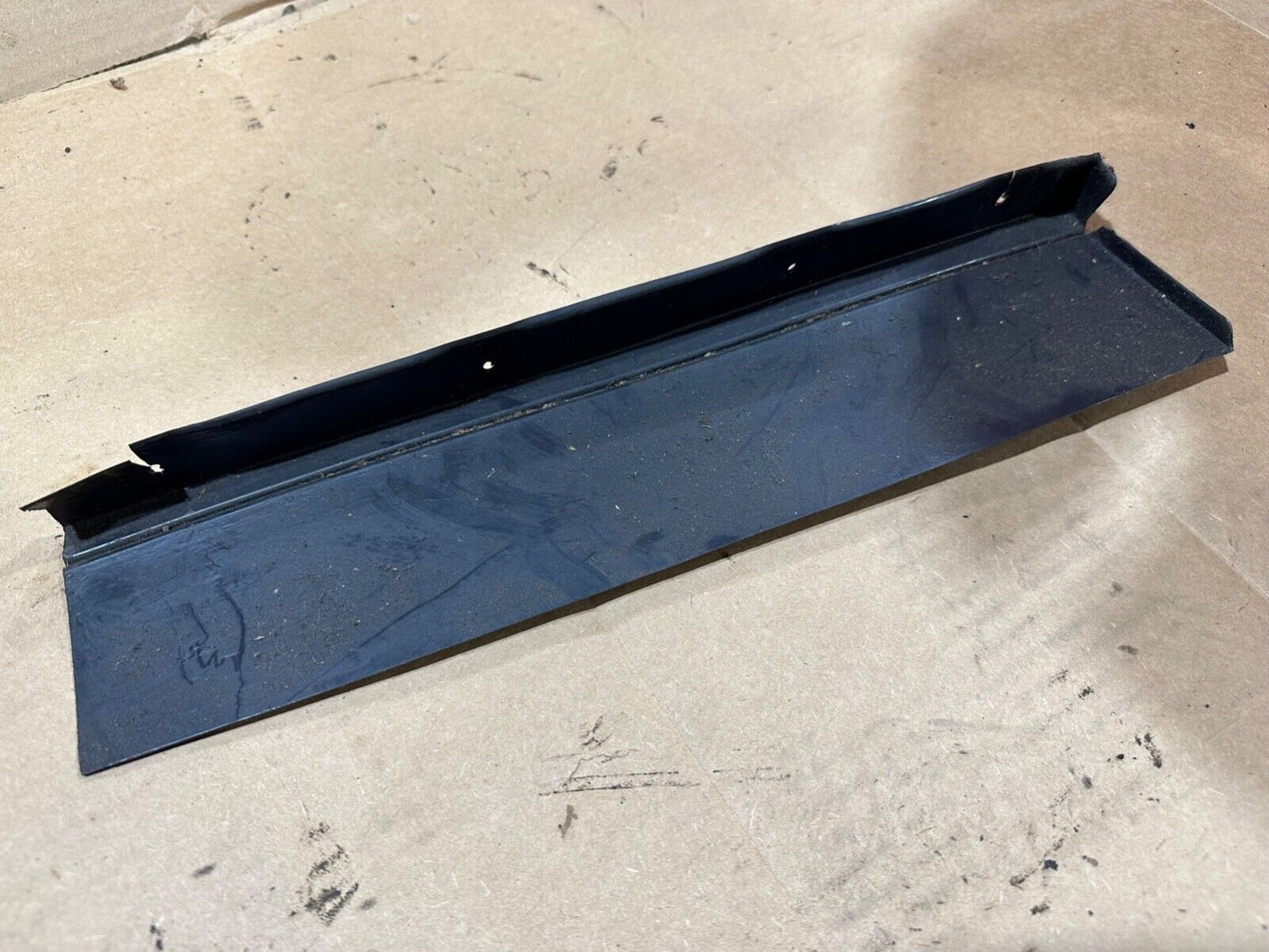 87-95 Jeep Wrangler YJ Dash Center Gauge OEM Dust Rain Water Shield Deflector OE