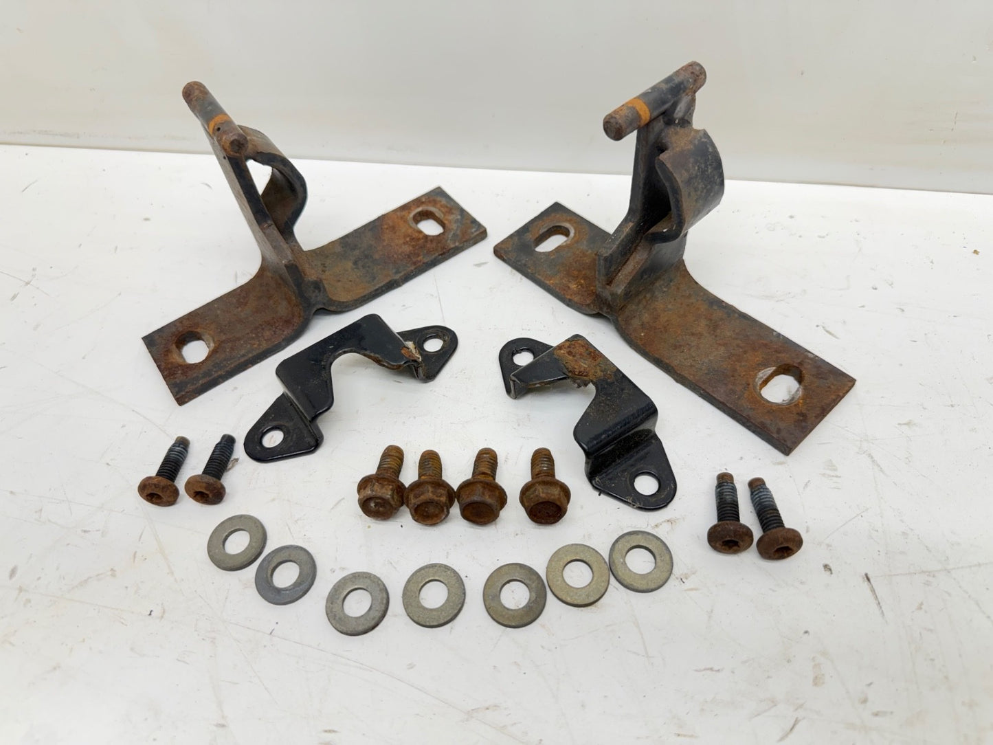 87-95 Jeep Wrangler YJ Rear Seat Brackets Back Bracket PAIR OEM Rear Mount Set