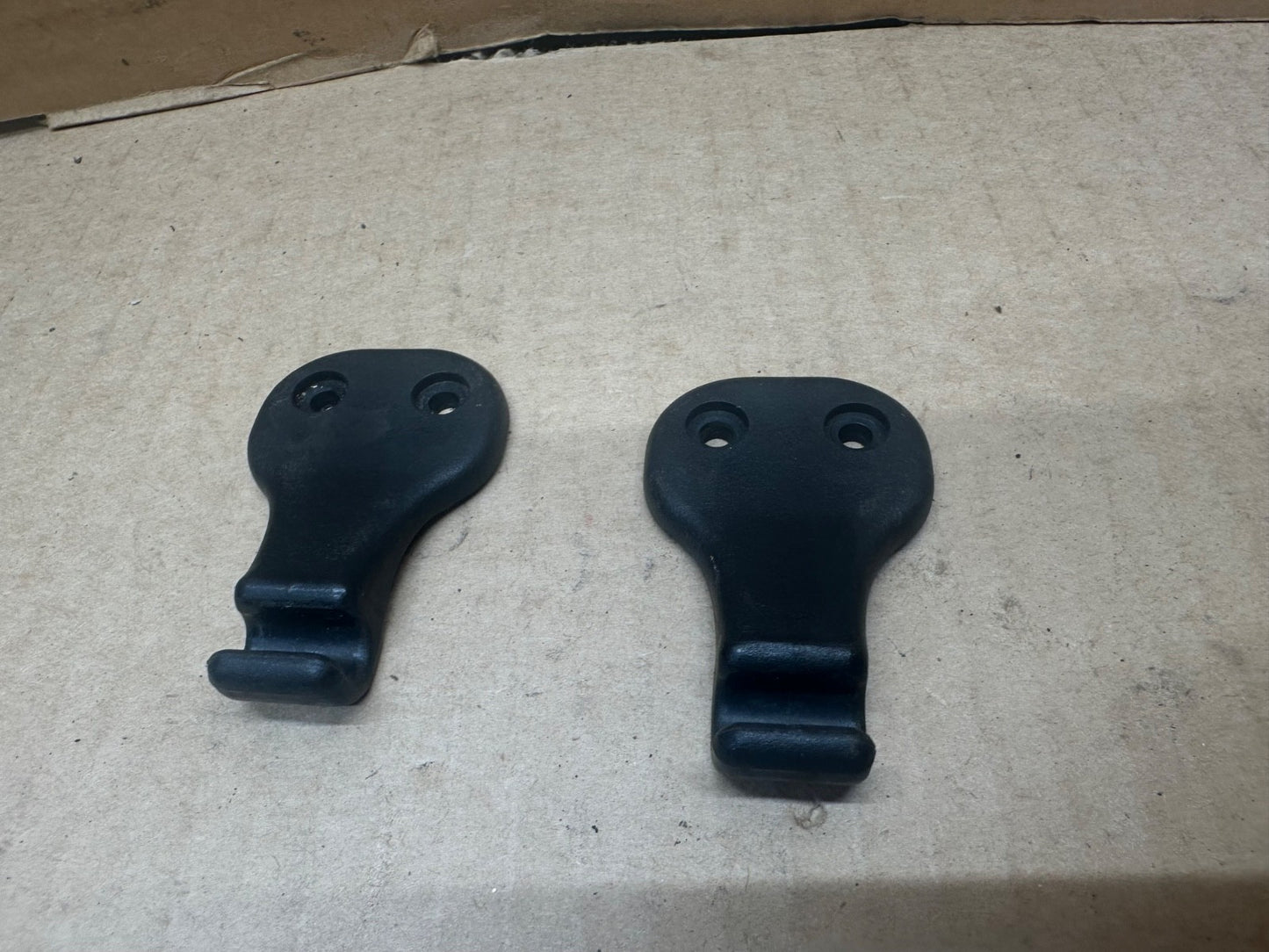 97-02 Jeep Wrangler TJ Sun Visor CLIPS Clip Pair Sunvisor OEM Black Dark Grey OE