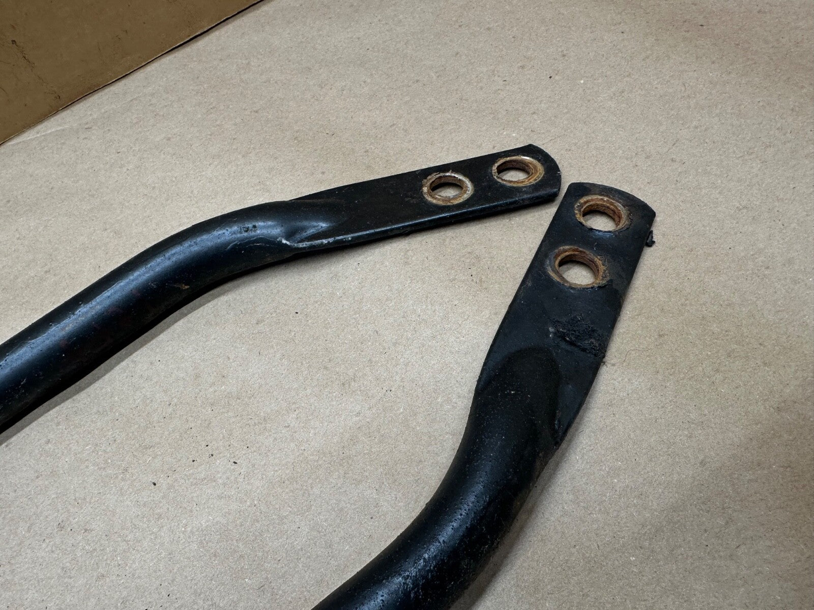 76-91 Jeep Wagoneer J10 Cherokee FSJ SJ Hood Support Rods Factory Brace Under OE