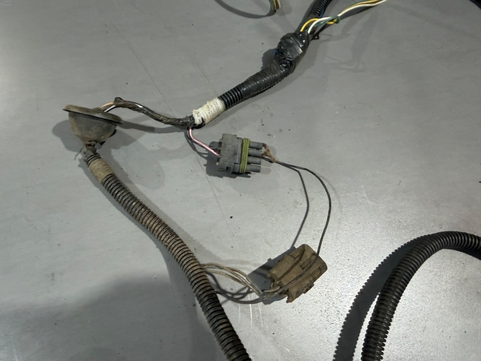 87-90 Jeep Wrangler YJ BODY HARNESS Rear Tail Fuel Pump Wiring Loom OEM