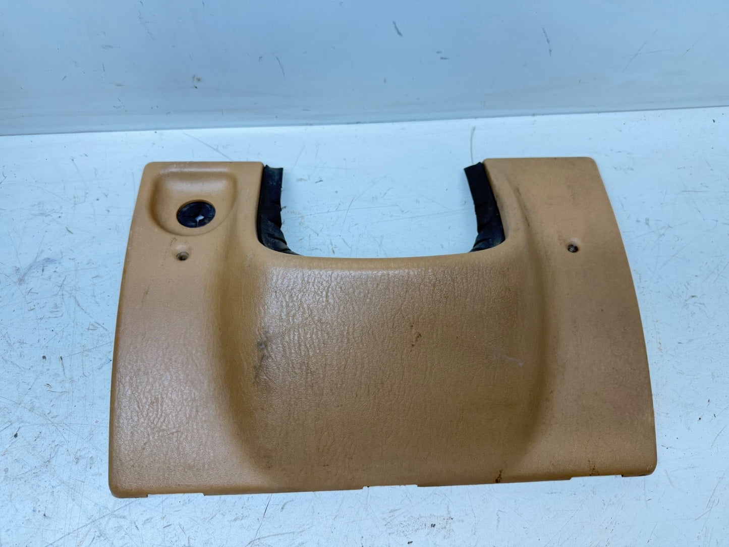97-00 Jeep Wrangler TJ OEM Knee Bolster Trim Panel Saddle Tan 1997-2000 Factory