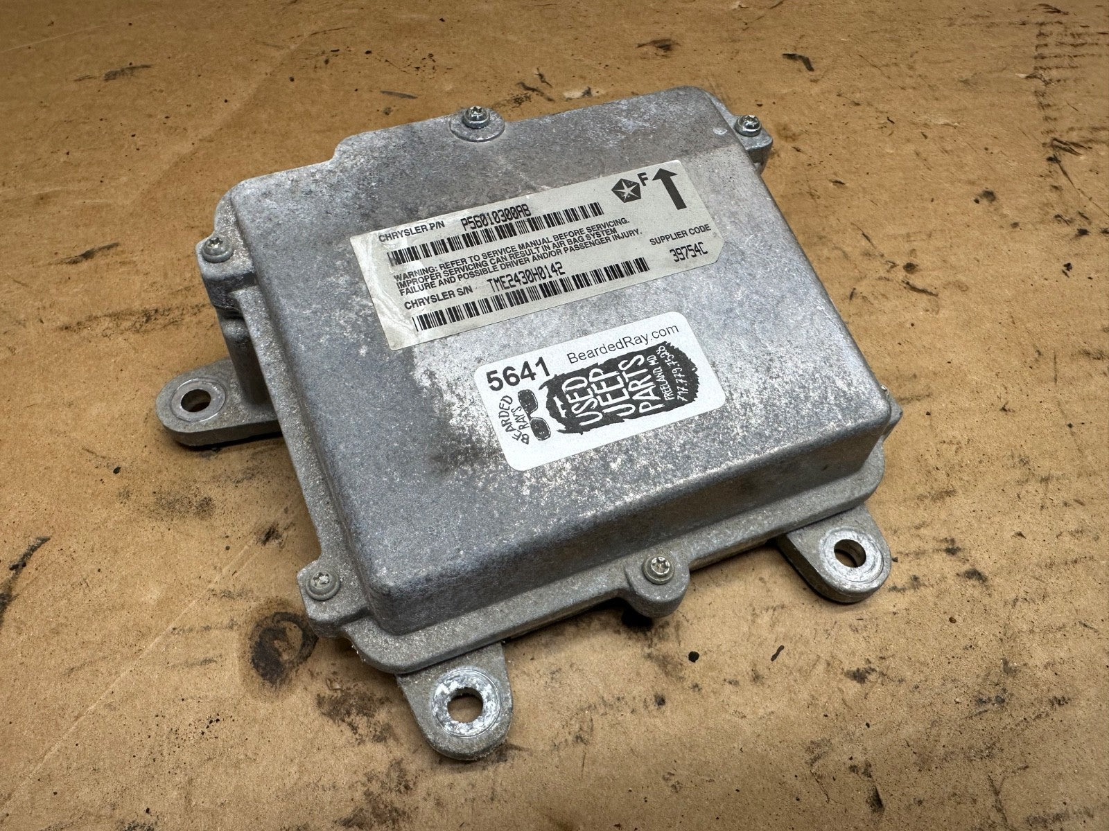 P56010300AB Jeep Wrangler dash control module P 56010300 AB Under Console OEM