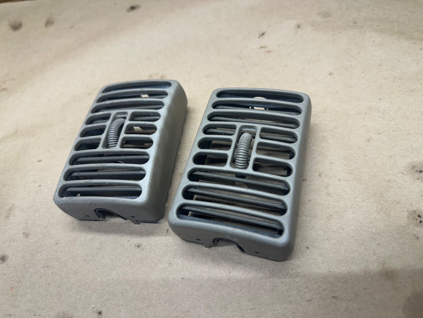 KHAKI 03-06 TJ Jeep Wrangler HVAC Dash AIR VENT Panel A/C Heat Left Right L R AC