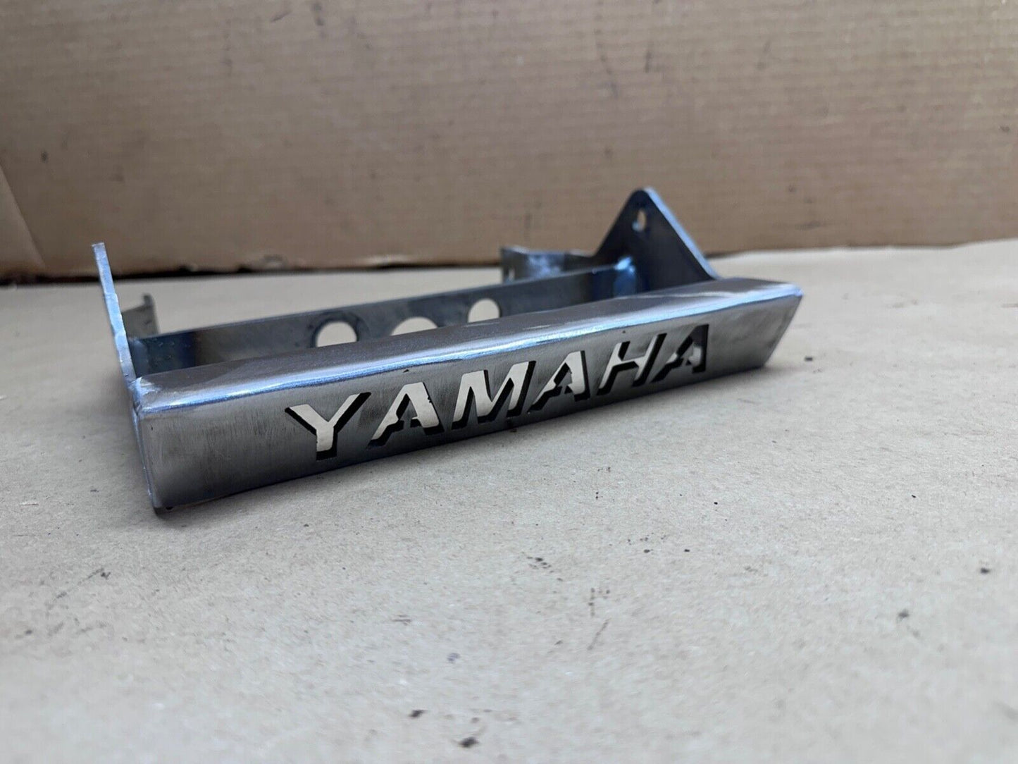 Yamaha 225DX Tri Moto 3 Wheeler Rear Bumper Grab Bar Tail light Mount 225dr