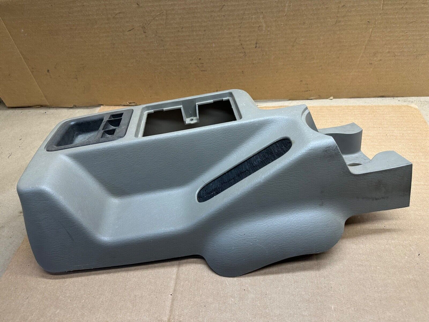 97-06 Jeep TJ Khaki Center Console Wrangler Front Half Factory OEM Cup Holder OE