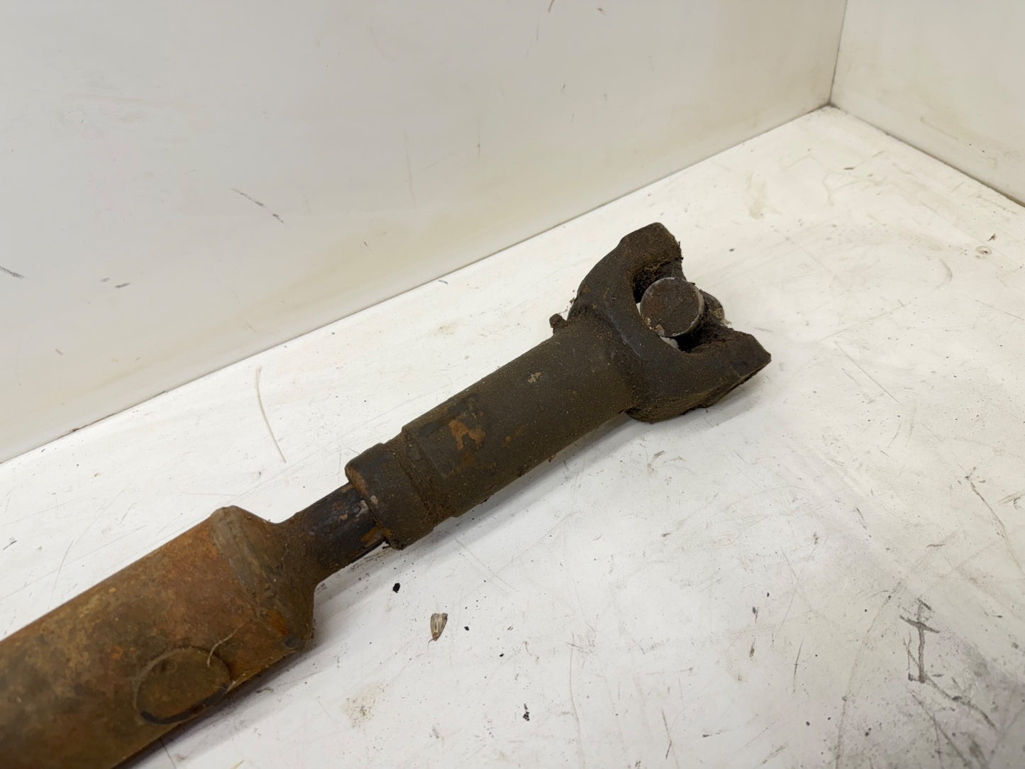 42"-44.5"Jeep FSJ Grand Wagoneer Cherokee J10 J20 Rear Driveshaft Drive Shaft OE