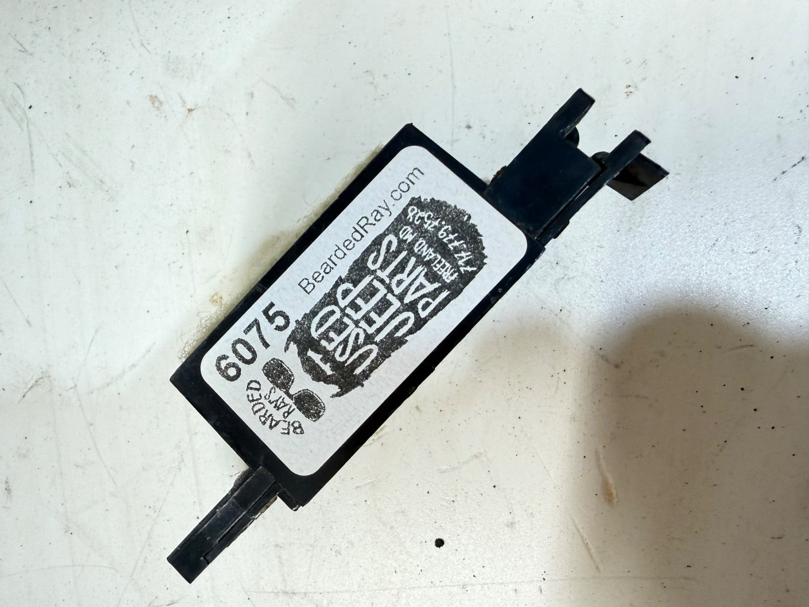 1987-1990 Wrangler YJ Intermittent Wiper Relay Delay Module Box OEM SF8956000428