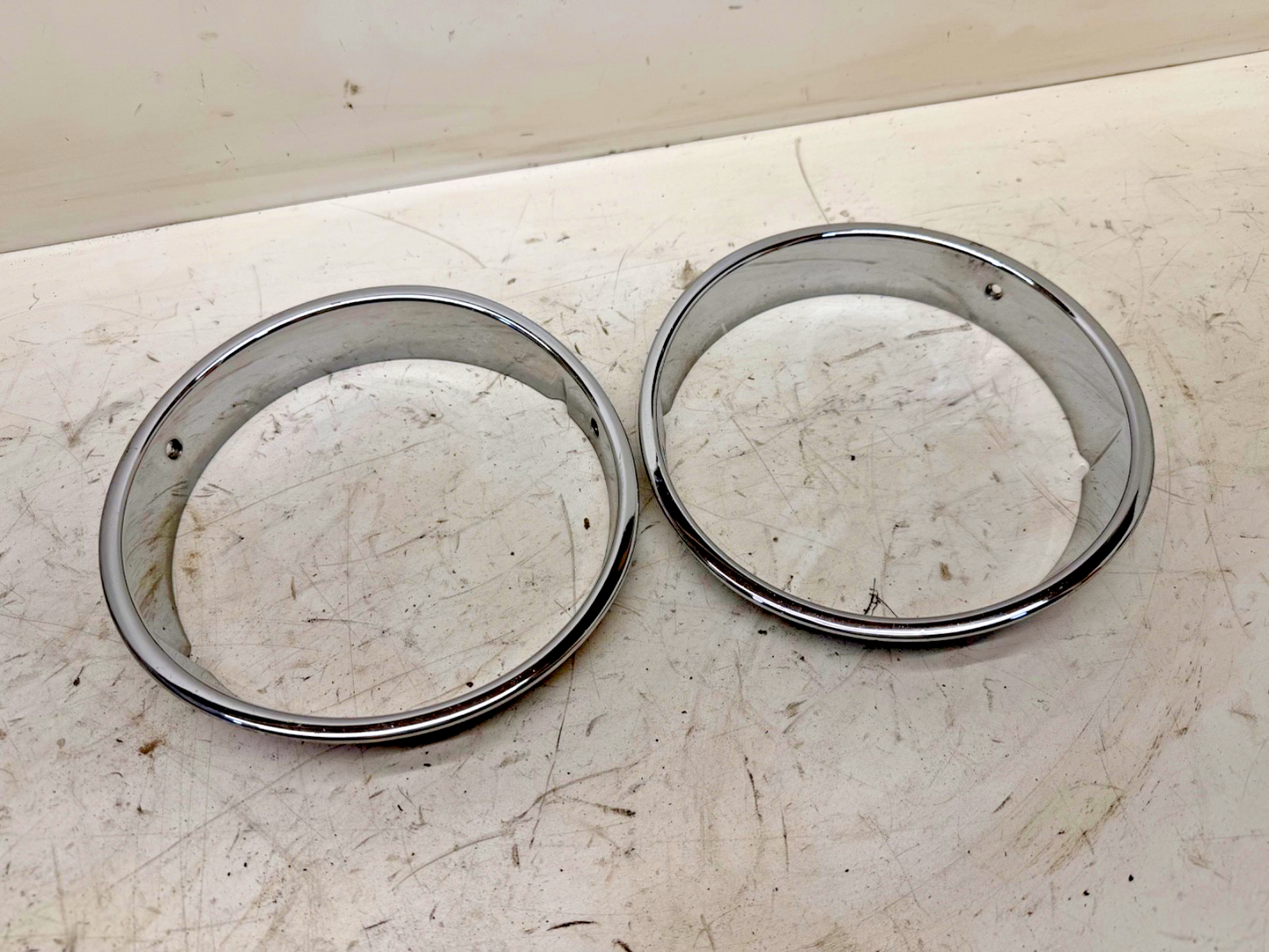 Left & Right Chrome Headlight Trim Bezels 97-06 Jeep TJ Wrangler OEM Factory L R