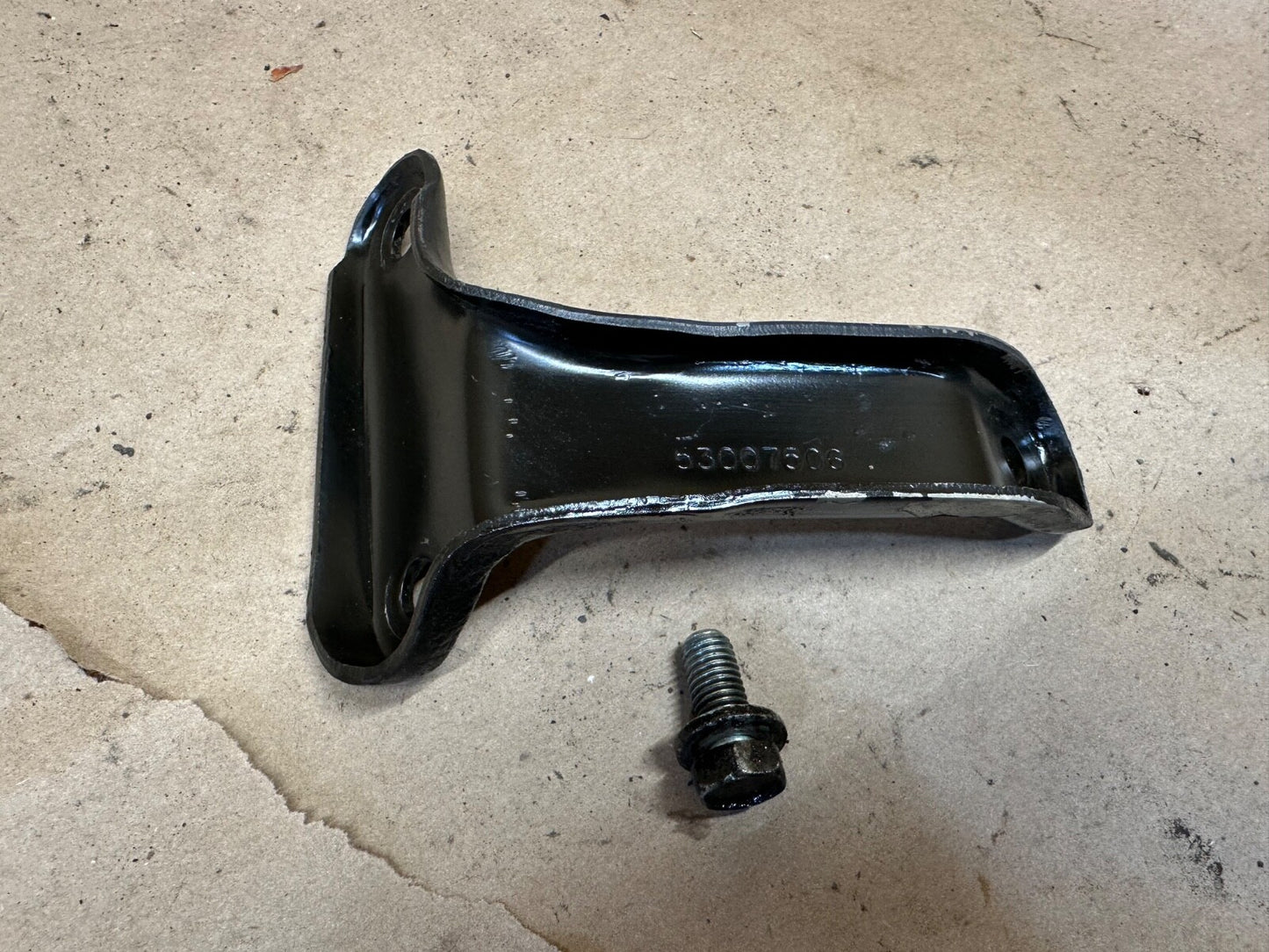 91-02 Jeep TJ Wrangler YJ Lower Engine Alternator Bracket 2.5 L Support BraceOEM