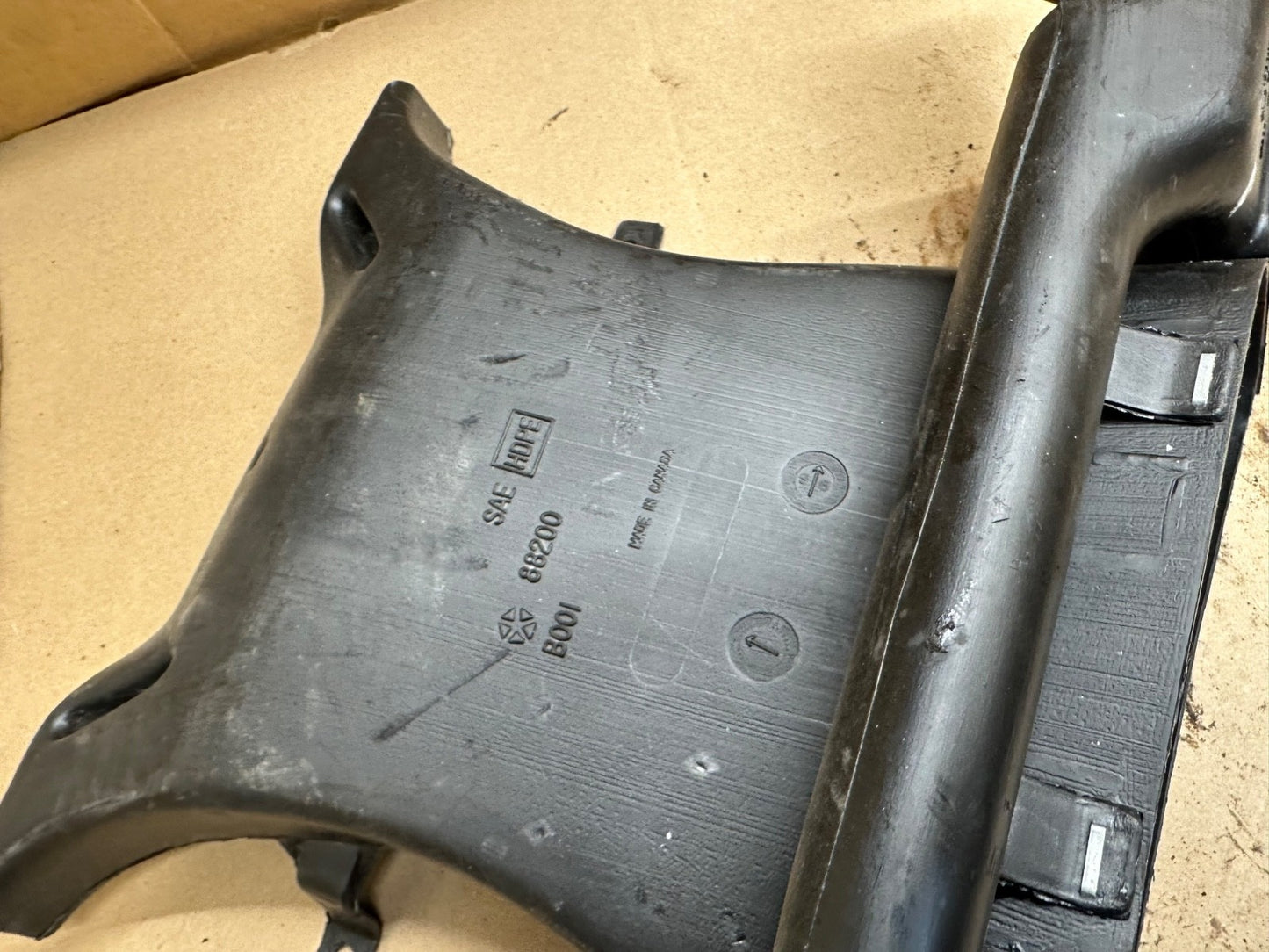 97-02 Jeep Wrangler TJ Defrost Vent 55115161 Heat Duct w/ Directional Defroster