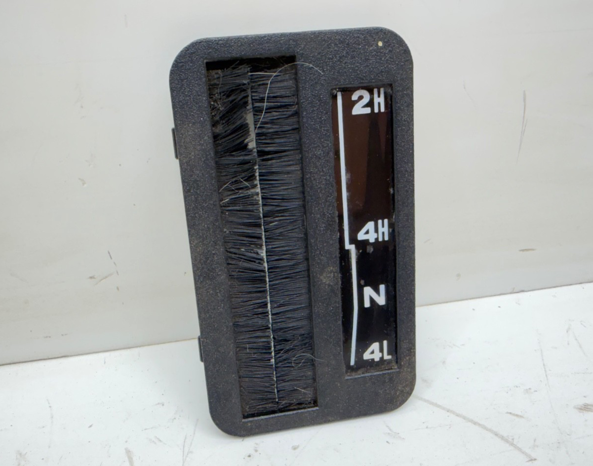84-96 Jeep Cherokee XJ 4x4 Transfer Case Shifter Bezel Trim OEM NP231 Tcase 4wd