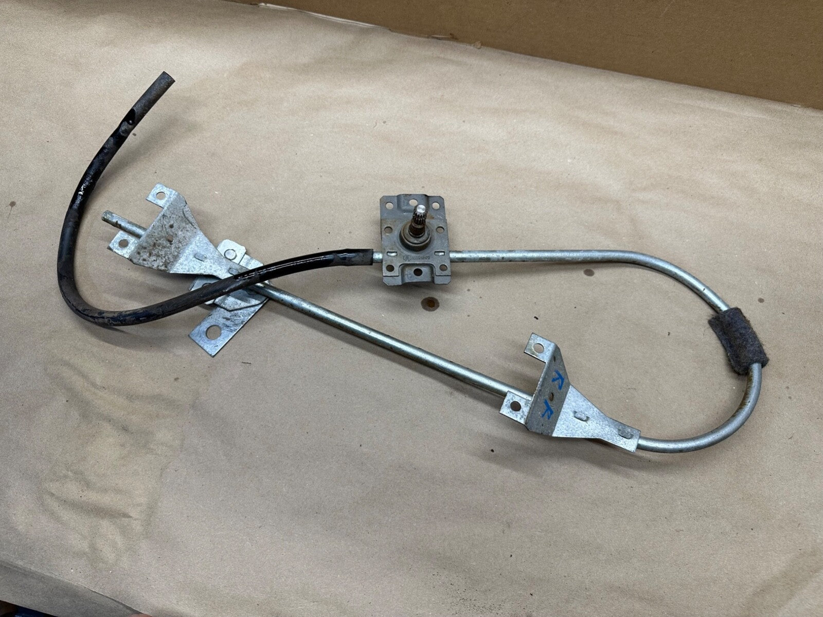 84-96 Jeep Cherokee XJ Right Rear Door Manual Window Regulator RR OEM Passenger