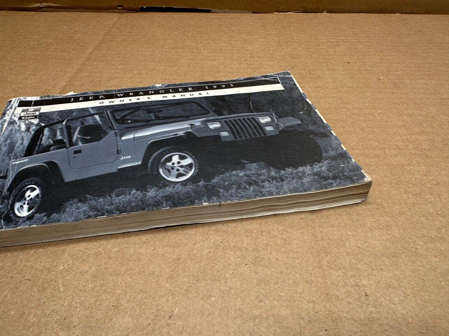 1995 Jeep Wrangler YJ OEM Owner's Manual Original With Case COMPLETE 95 Factory