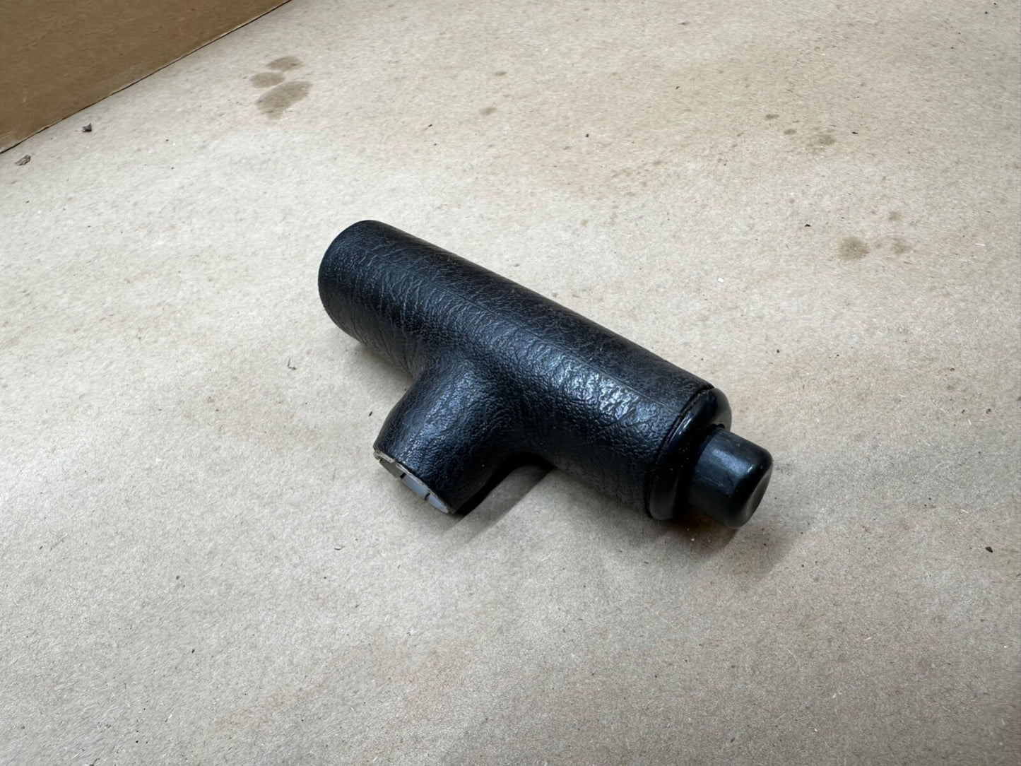 Jeep Cherokee XJ 97-01 OEM Shifter Shift Automatic T-Handle Knob Grip Factory OE