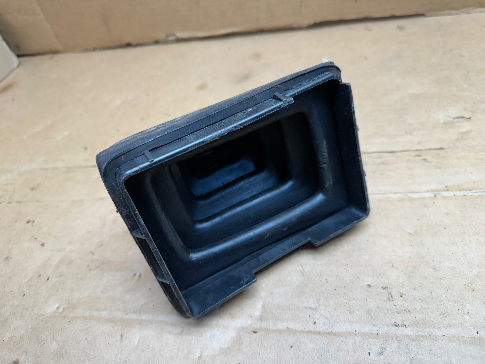 Jeep Wrangler TJ 97-02 Manual Transmission Shift Boot Factory OEM Rubber 5 speed