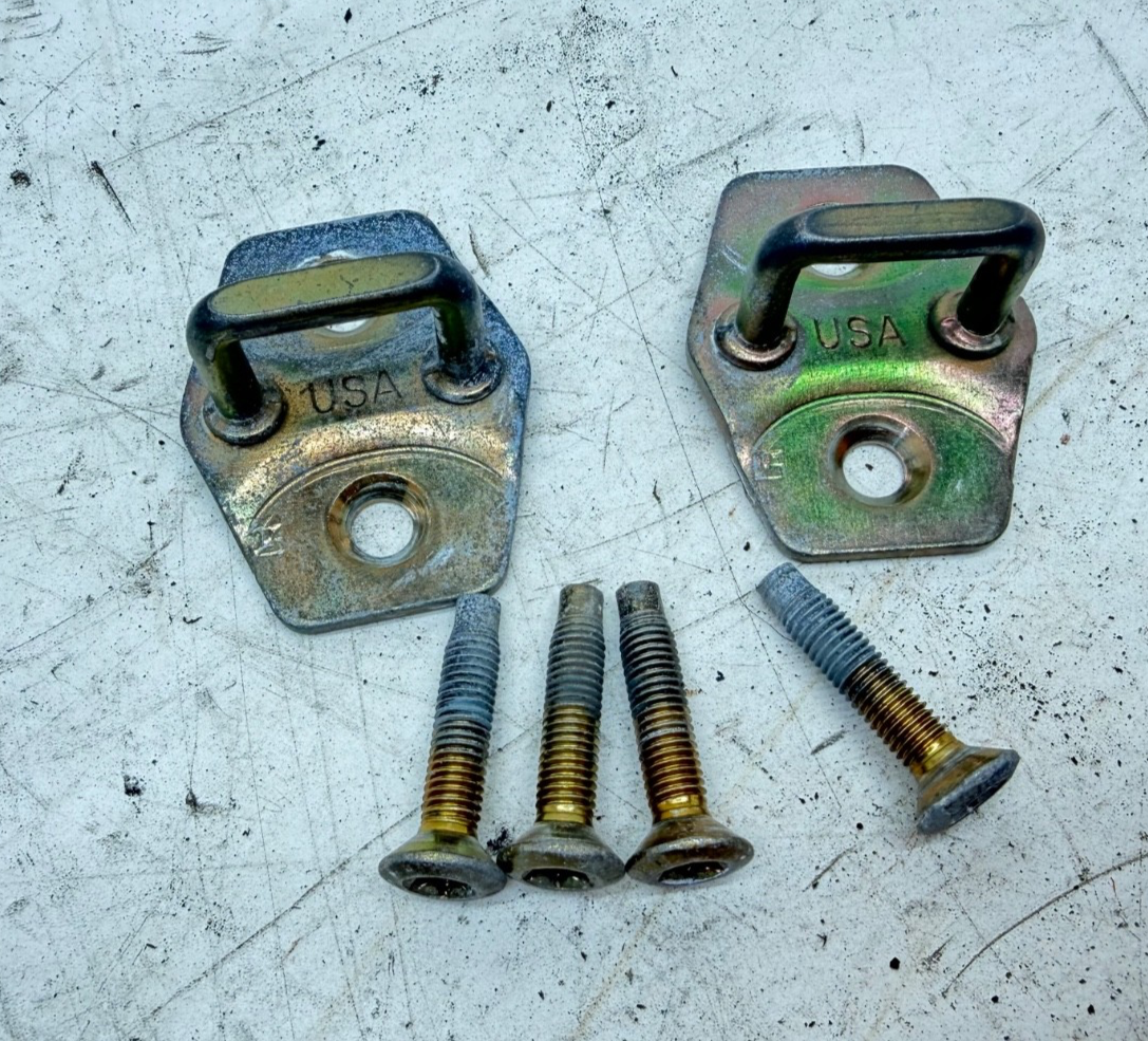 Jeep Wrangler TJ 97-06 OEM Door Striker Latches w/Screws Driver Passenger Pin OE