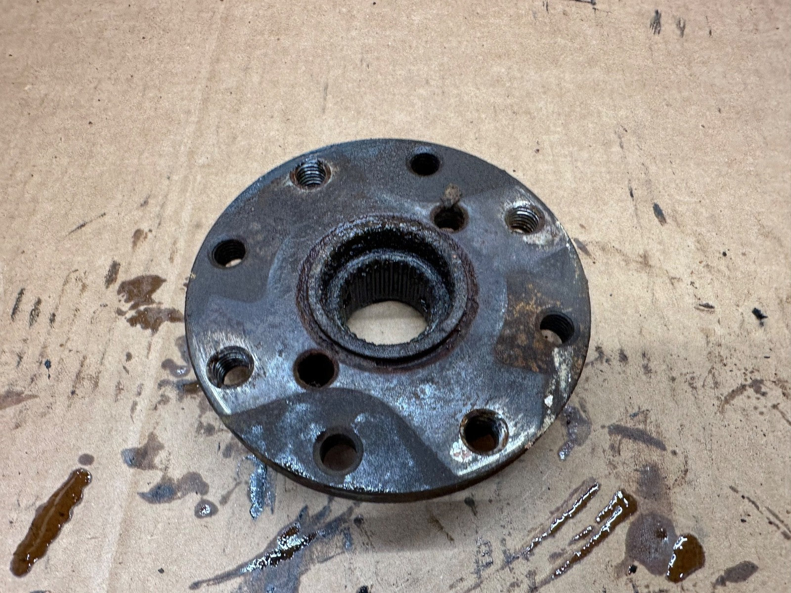 Ford 8.8 OEM Rear Axle Driveshaft Yoke Flange 4 Bolt Explorer Ranger Factory OE
