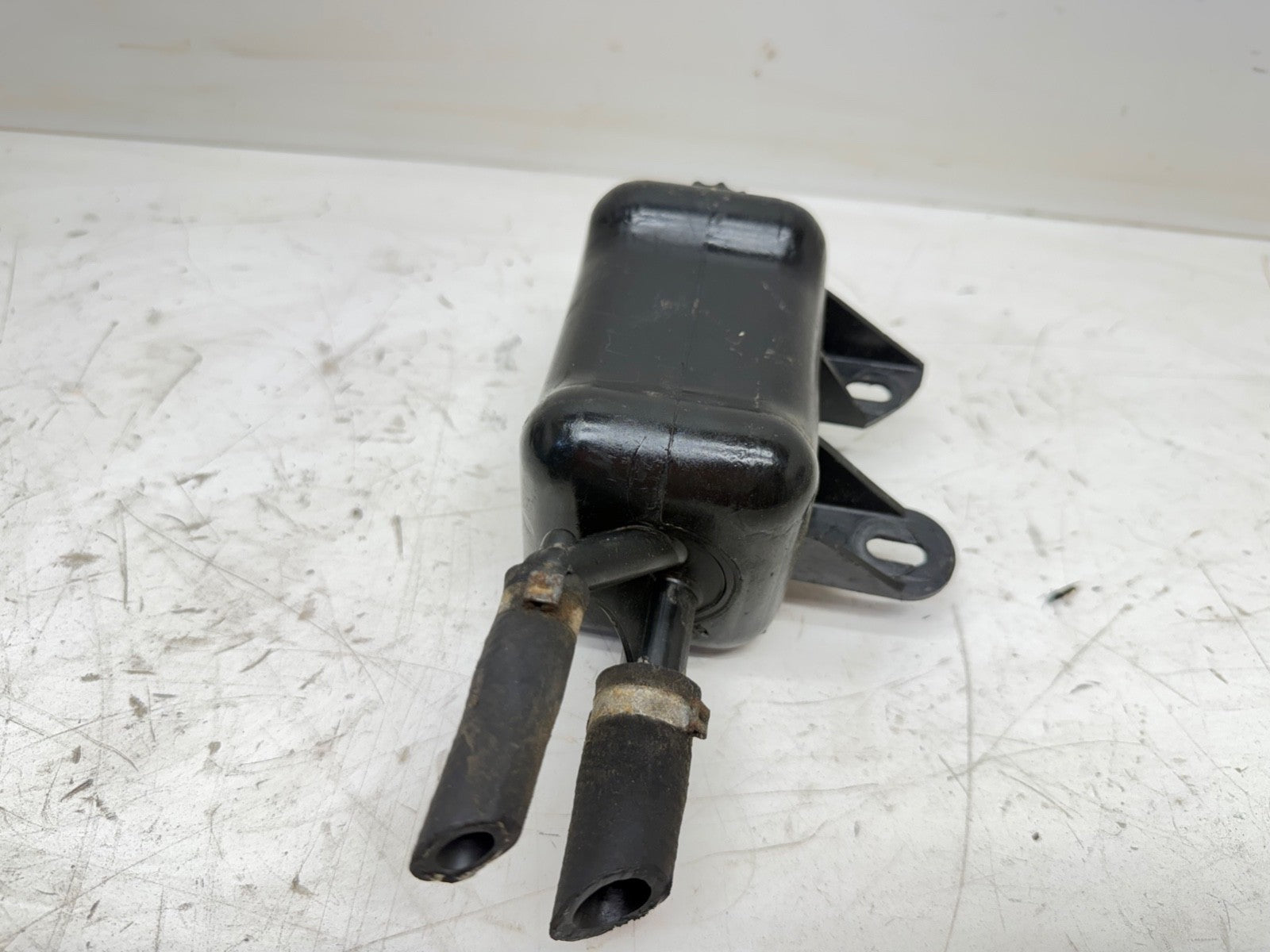Jeep YJ Wrangler Power Steering Fluid Bottle Tank Reservoir 52004991 91-95 OEM