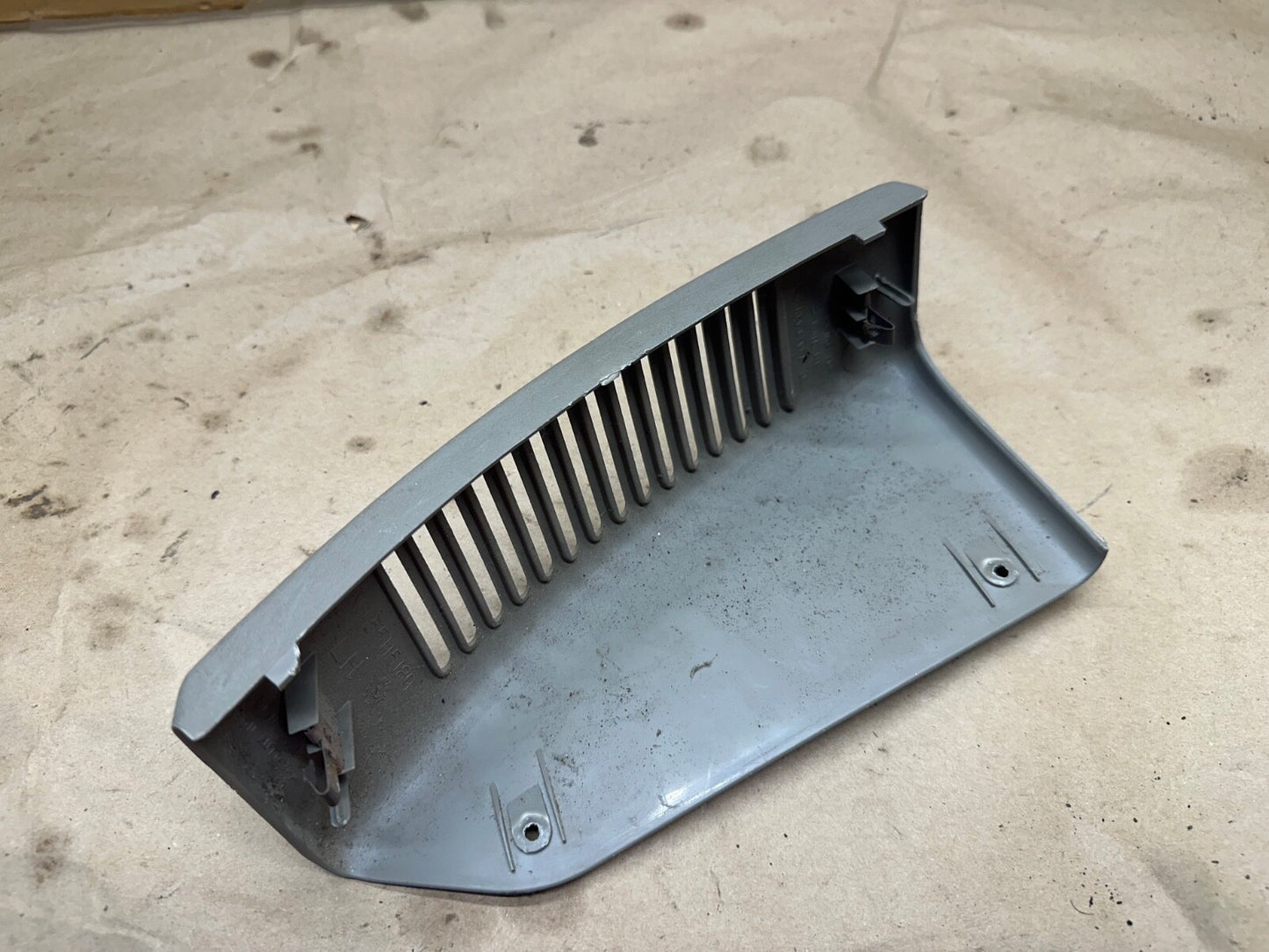 03-06 Jeep Wrangler TJ Dash Speaker Cover Driver LH Khaki Left Driver