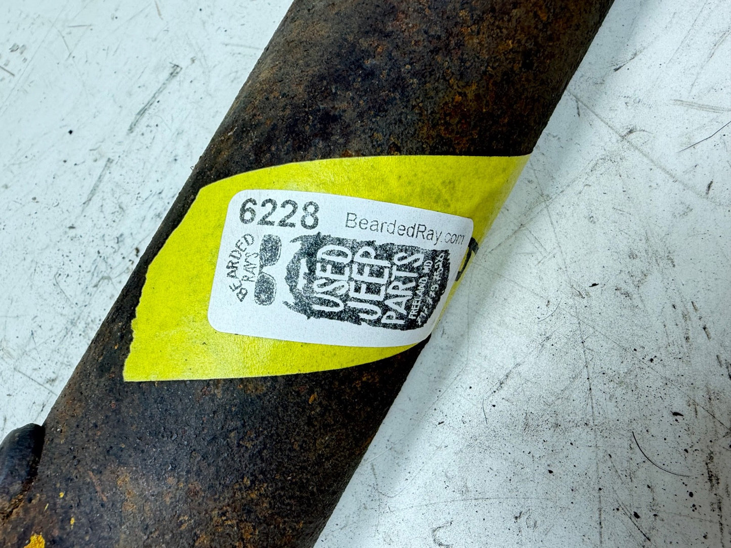 97-02 Jeep Wrangler TJ 13.5" REAR DRIVESHAFT 2.5L 4 CYL 5 Spd Drive Shaft 2.5 L