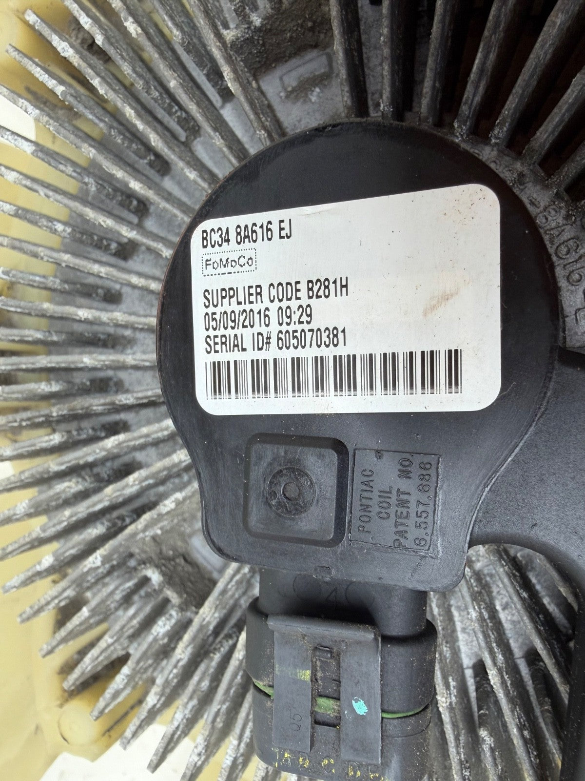 OEM 11-16 Ford F250 F350 6.2L Radiator Cooling Fan Clutch Assembly BC34-8A616-EJ