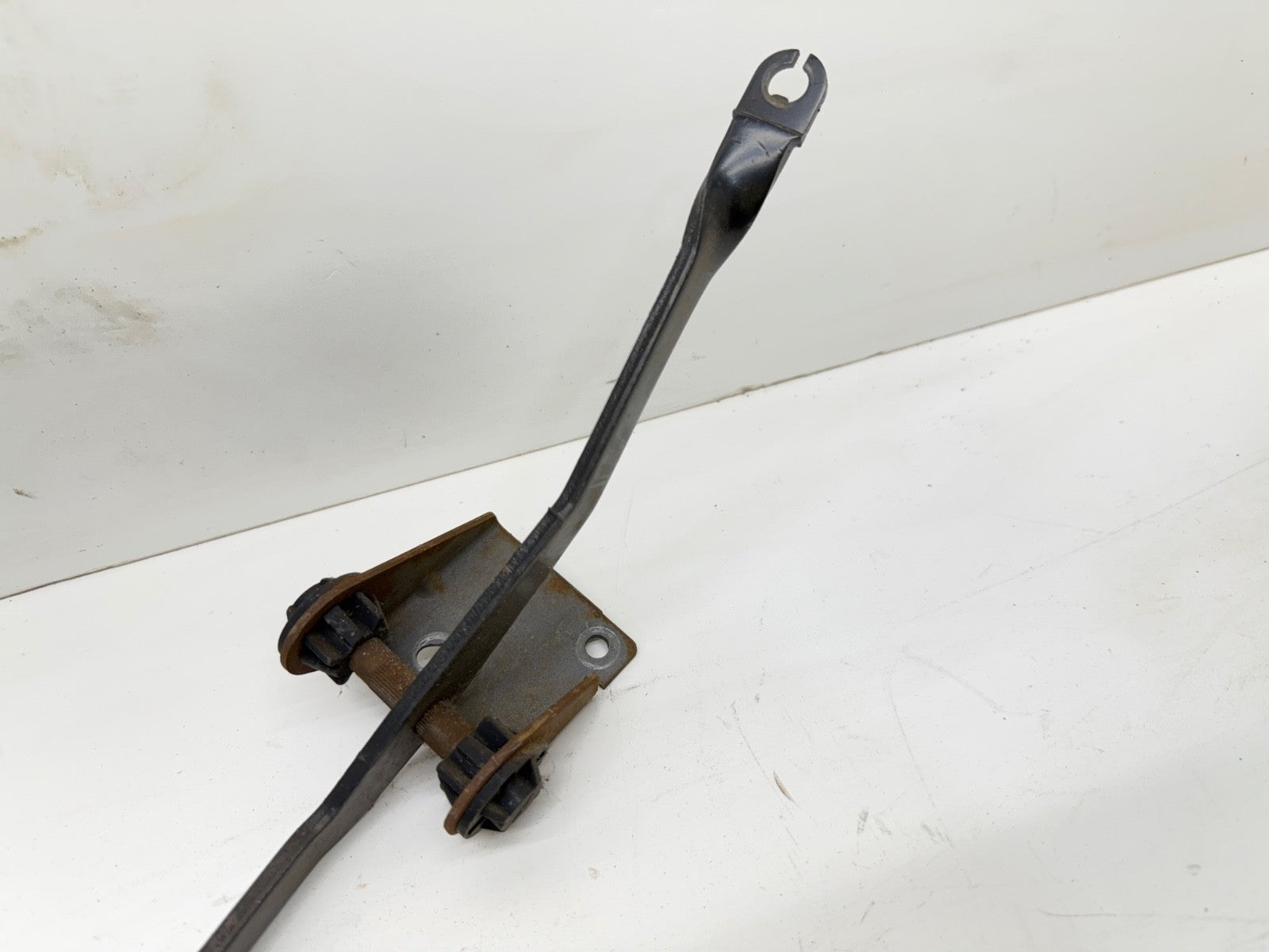 Jeep Wrangler TJ 97-06 Gas Accelerator Pedal Throttle Bracket Firewall Petal OEM