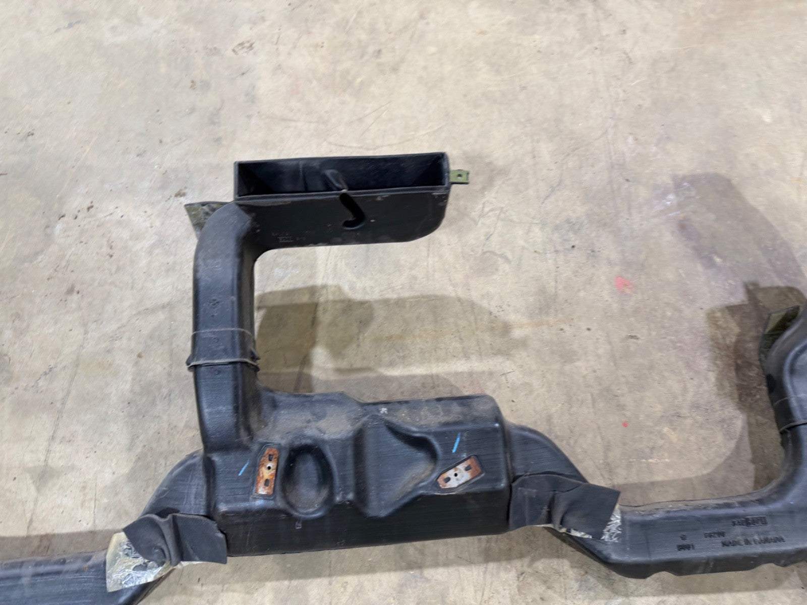 97-02 Jeep Wrangler TJ Heater A/C Dash Heat Duct Work Defrost Vent 55115158 OEM