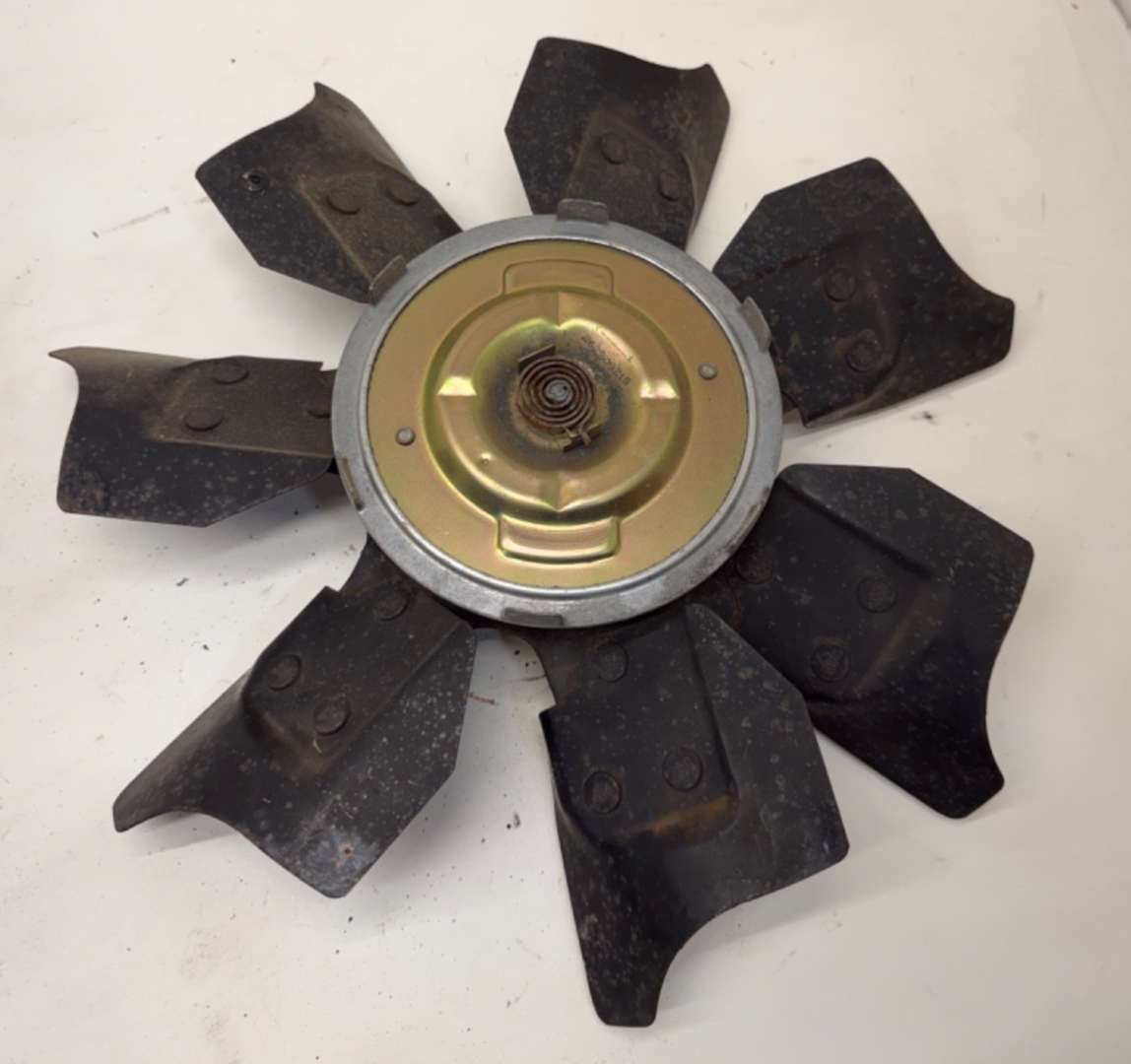 91-01 JEEP CHEROKEE 4.0 FAN CLUTCH WITH 7 BLADES Blade OEM Cooling 4.0L 6 cyl