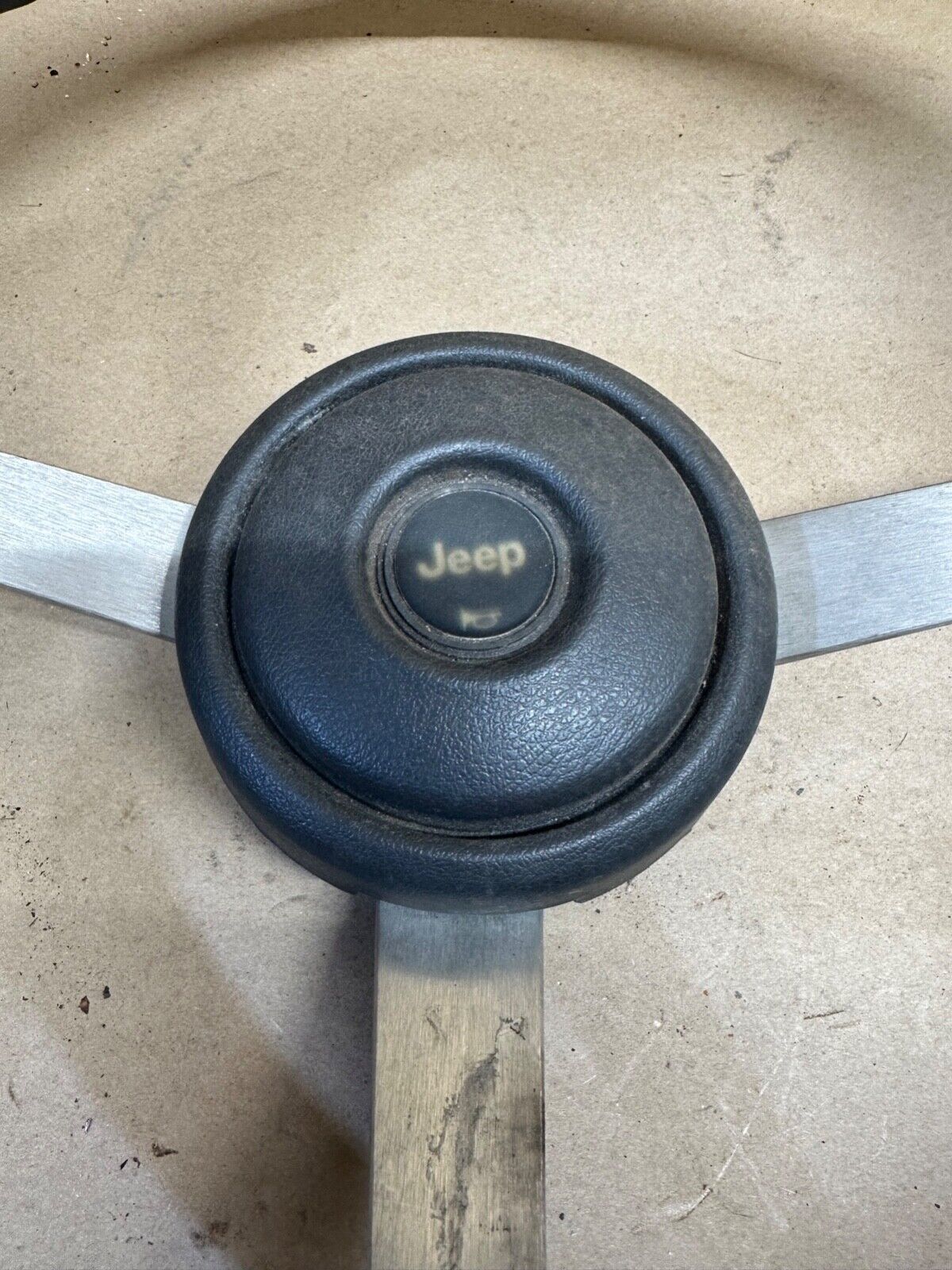 84-95 Jeep Cherokee Wrangler OEM FACTORY 3 Spoke Steering Wheel Grey XJ YJ MJ