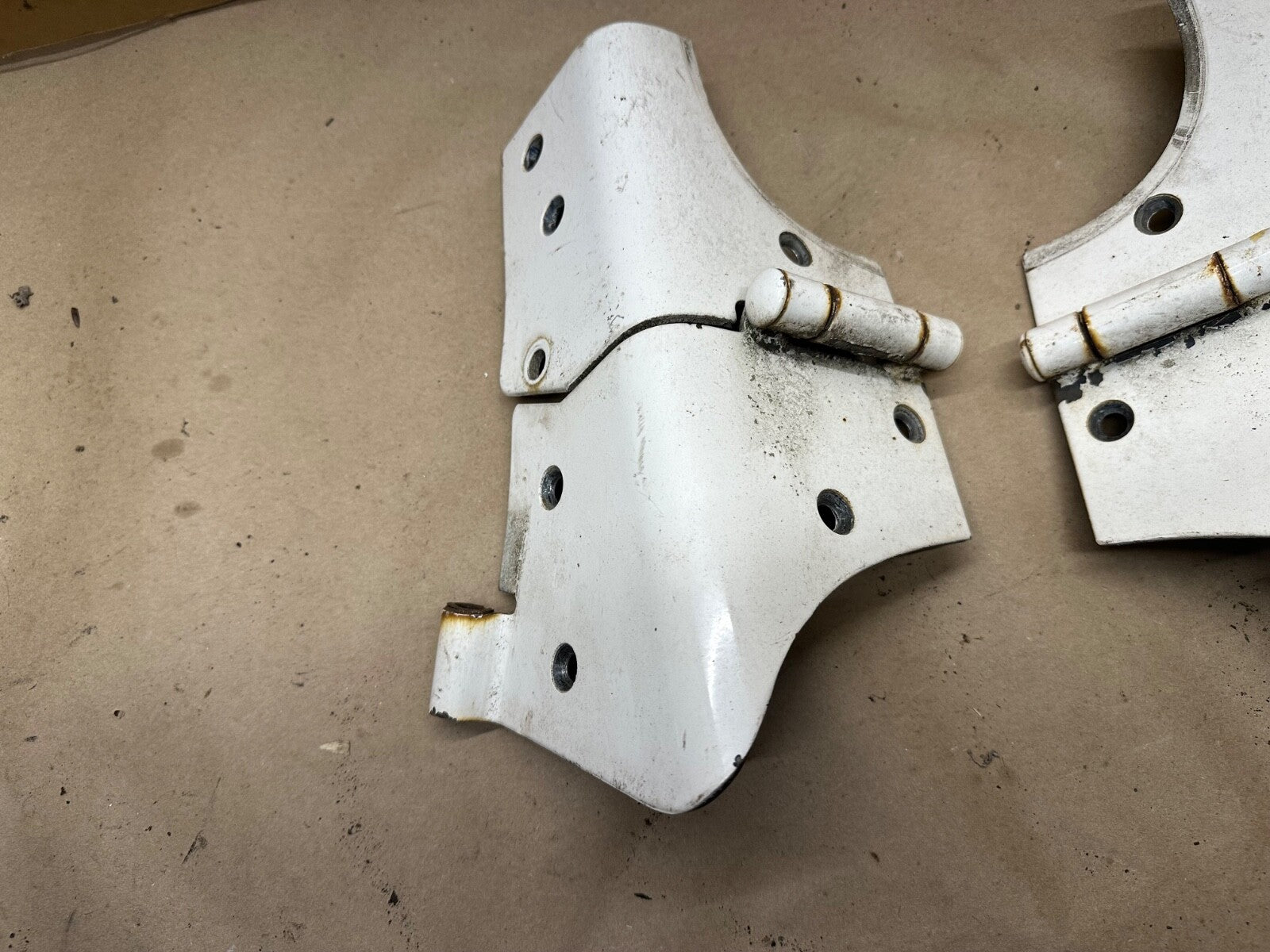 Windshield Frame Hinges Hinge Pair for Jeep Wrangler TJ 97-06 Factory OEM White