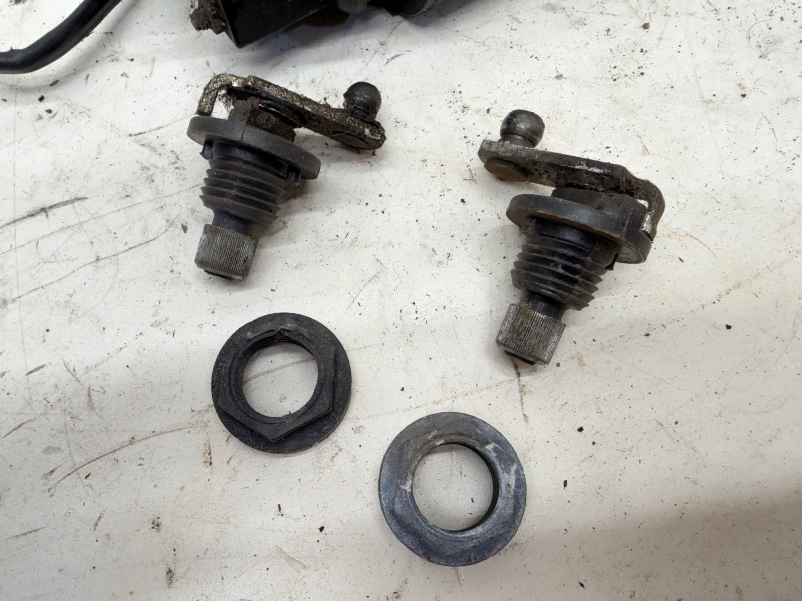 Jeep Wrangler YJ 87-95 Wiper Transmission Linkage Pivot Nut Motor Assembly Rod