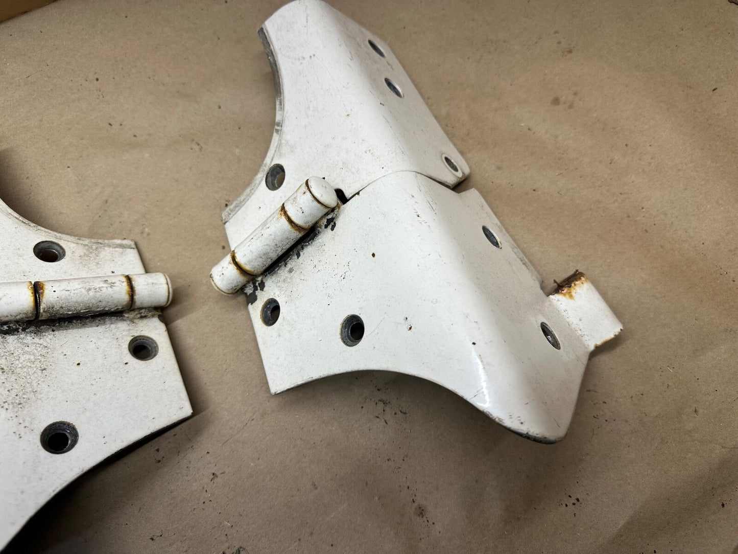 Windshield Frame Hinges Hinge Pair for Jeep Wrangler TJ 97-06 Factory OEM White