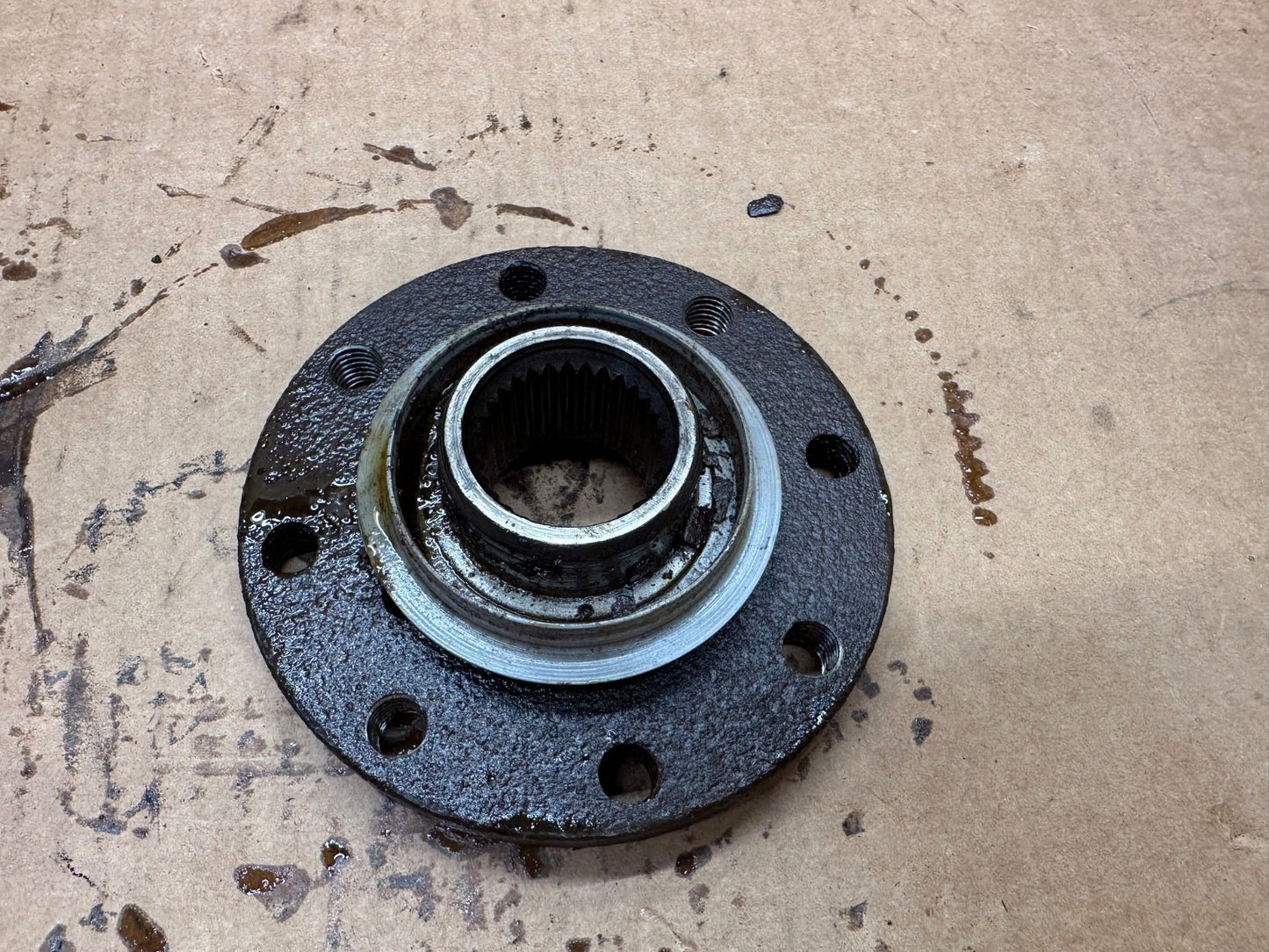 Ford 8.8 OEM Rear Axle Driveshaft Yoke Flange 4 Bolt Explorer Ranger Factory OE