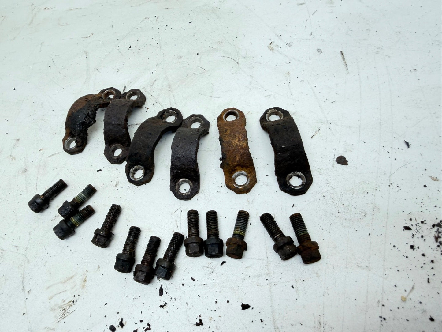 Complete Set of OEM U Joint Yoke Strap Bolt Kit for Jeep YJ Wrangler Dana 30 35