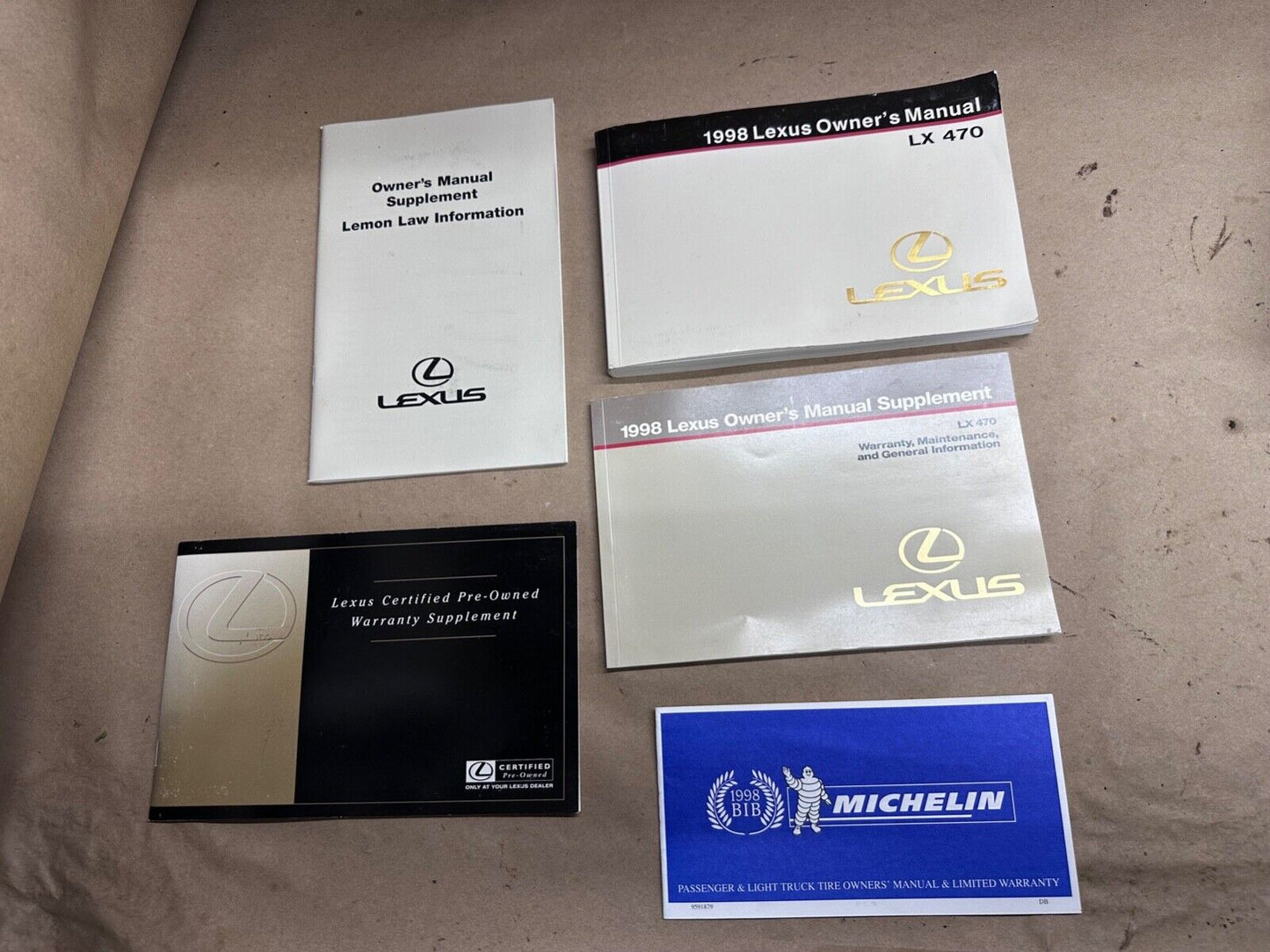 98 1998 Lexus LX 470 LX470 Owners Manual Pamphlet Book Pouch Operator OEM OE